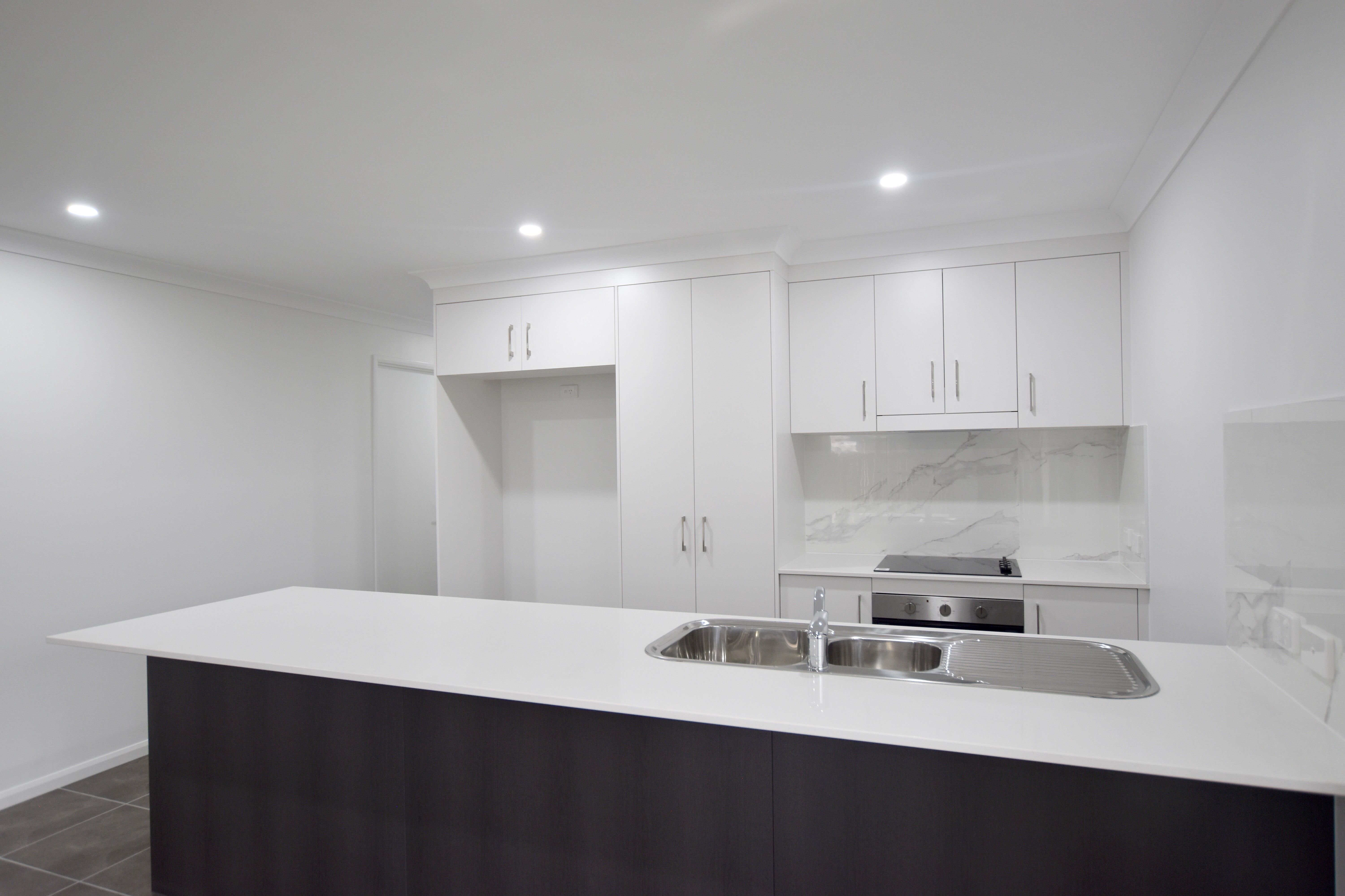 6 Powell Close, New Auckland, QLD 4680