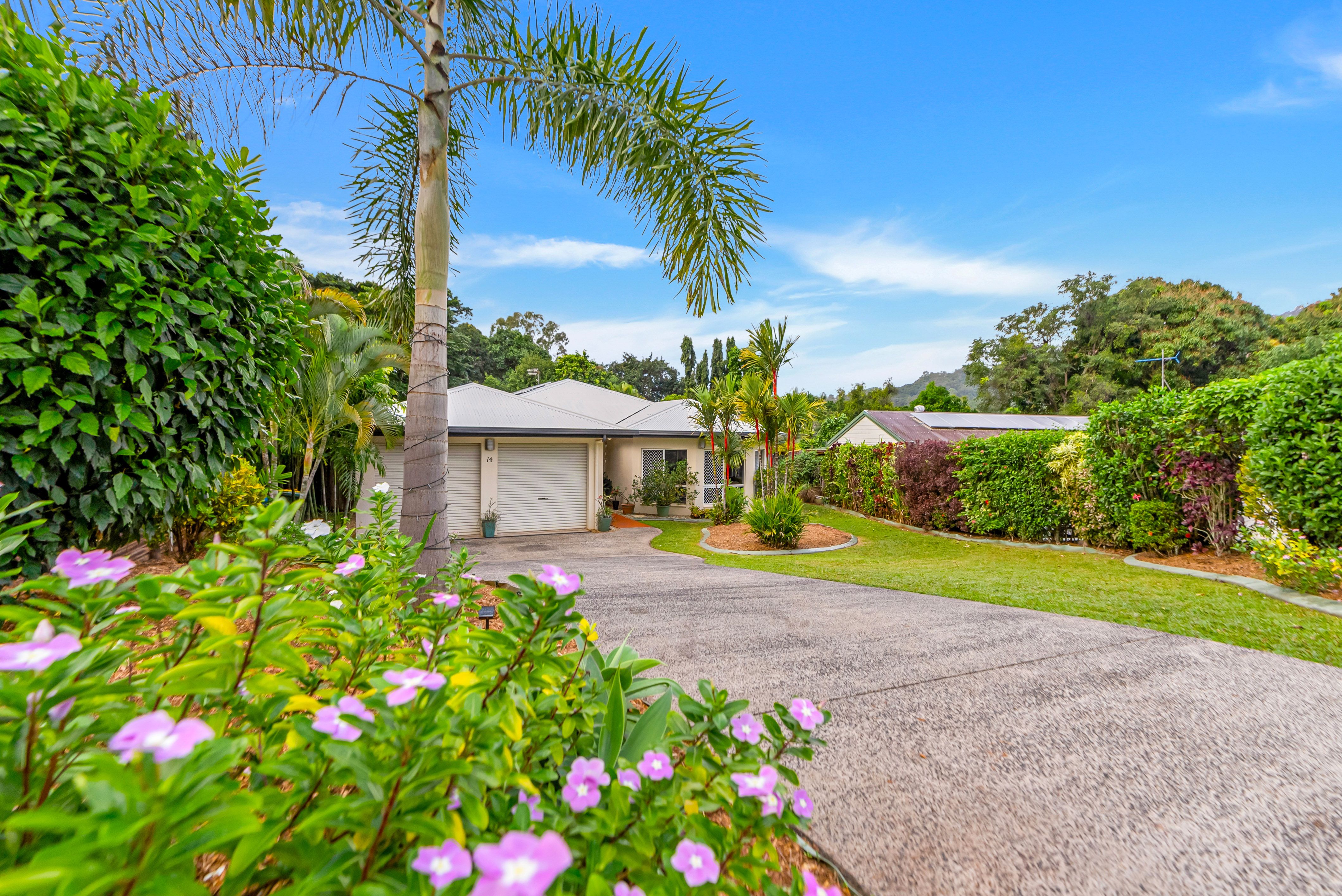 14 Jasmine Street, Redlynch, QLD 4870