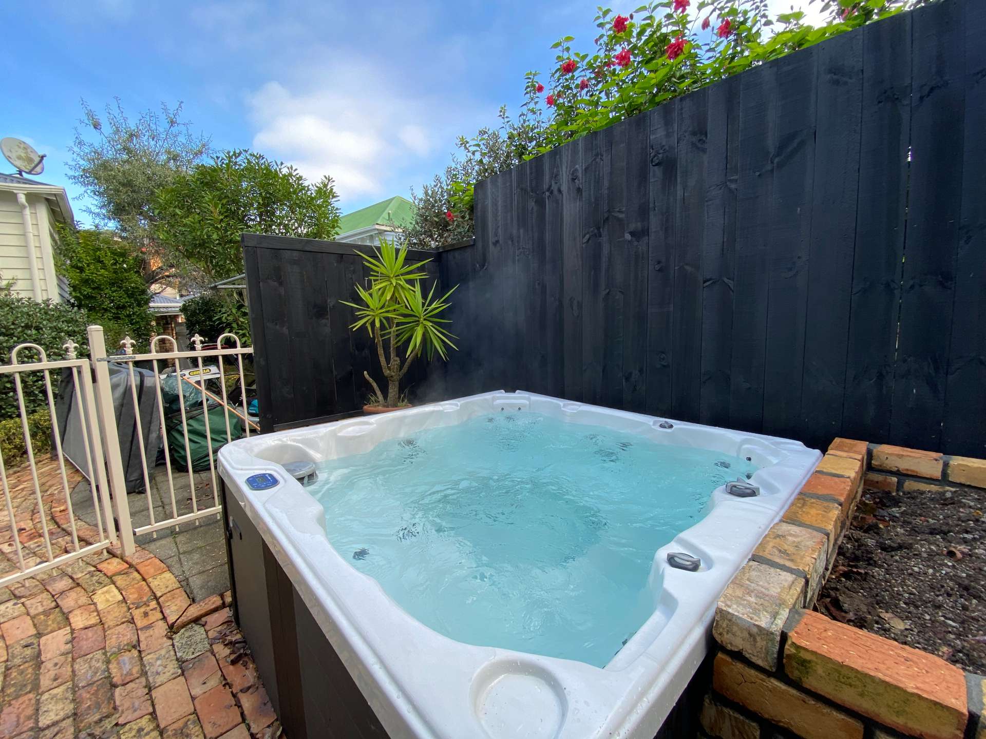 76 Melanesia Road photo 13