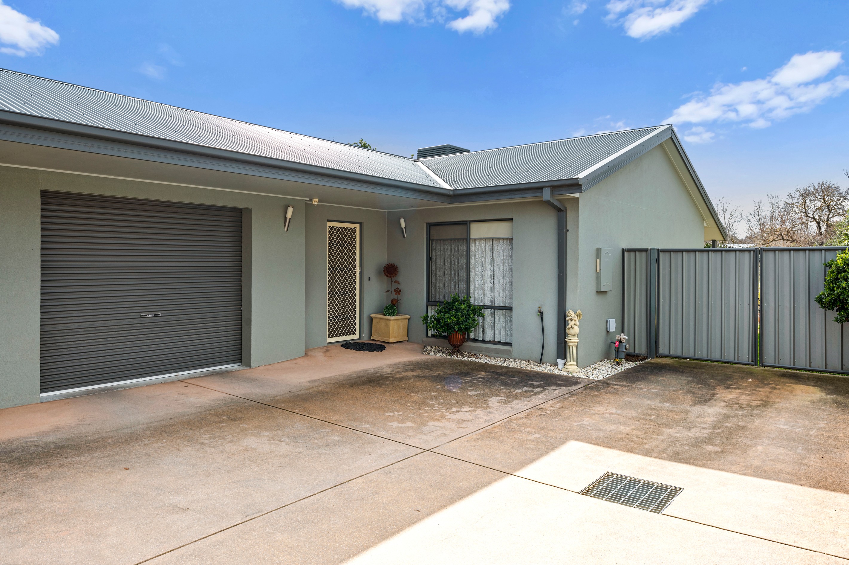 1 & 2/45 Egmont Street, Benalla, VIC 3672