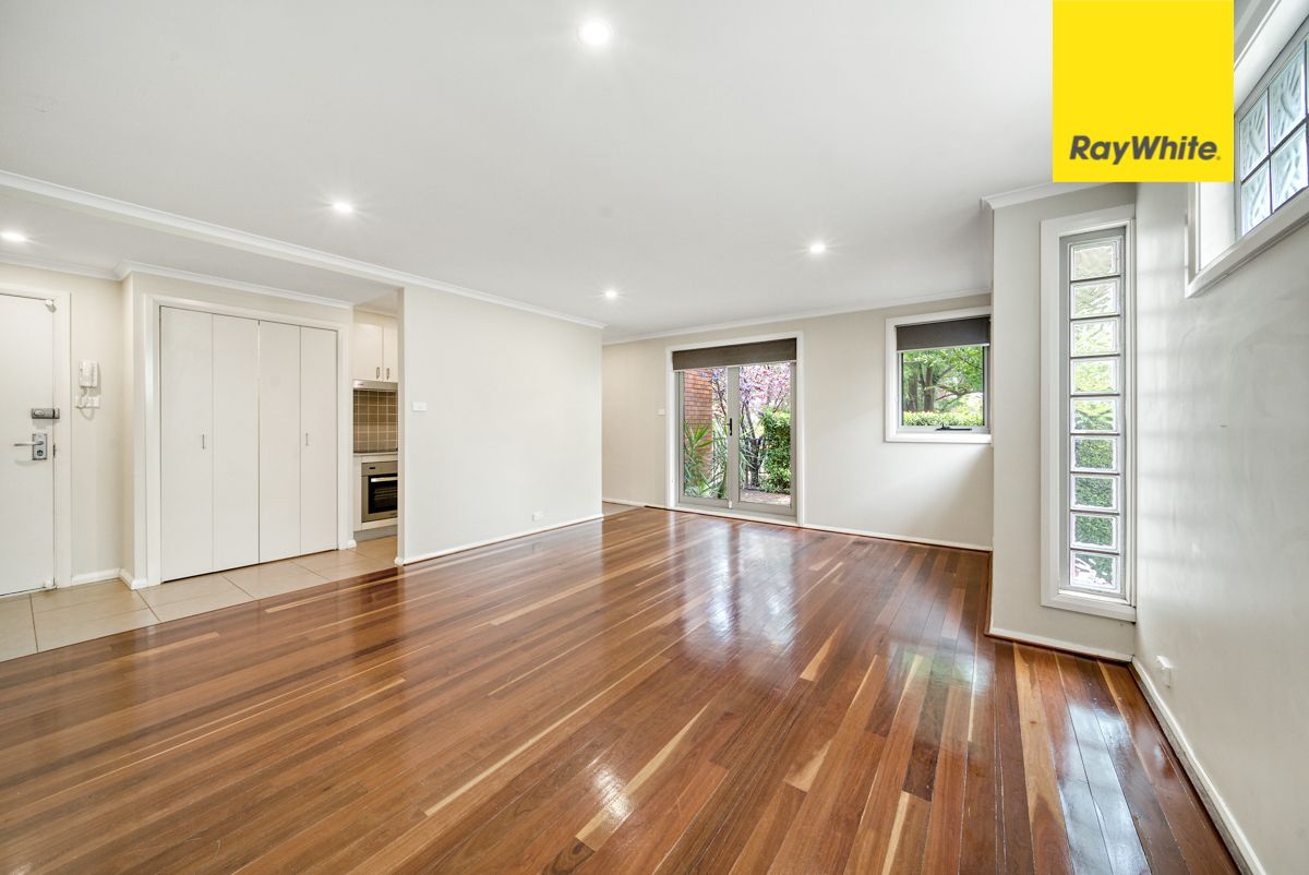 2/39 Moore Street — photo from Ray White Canberra