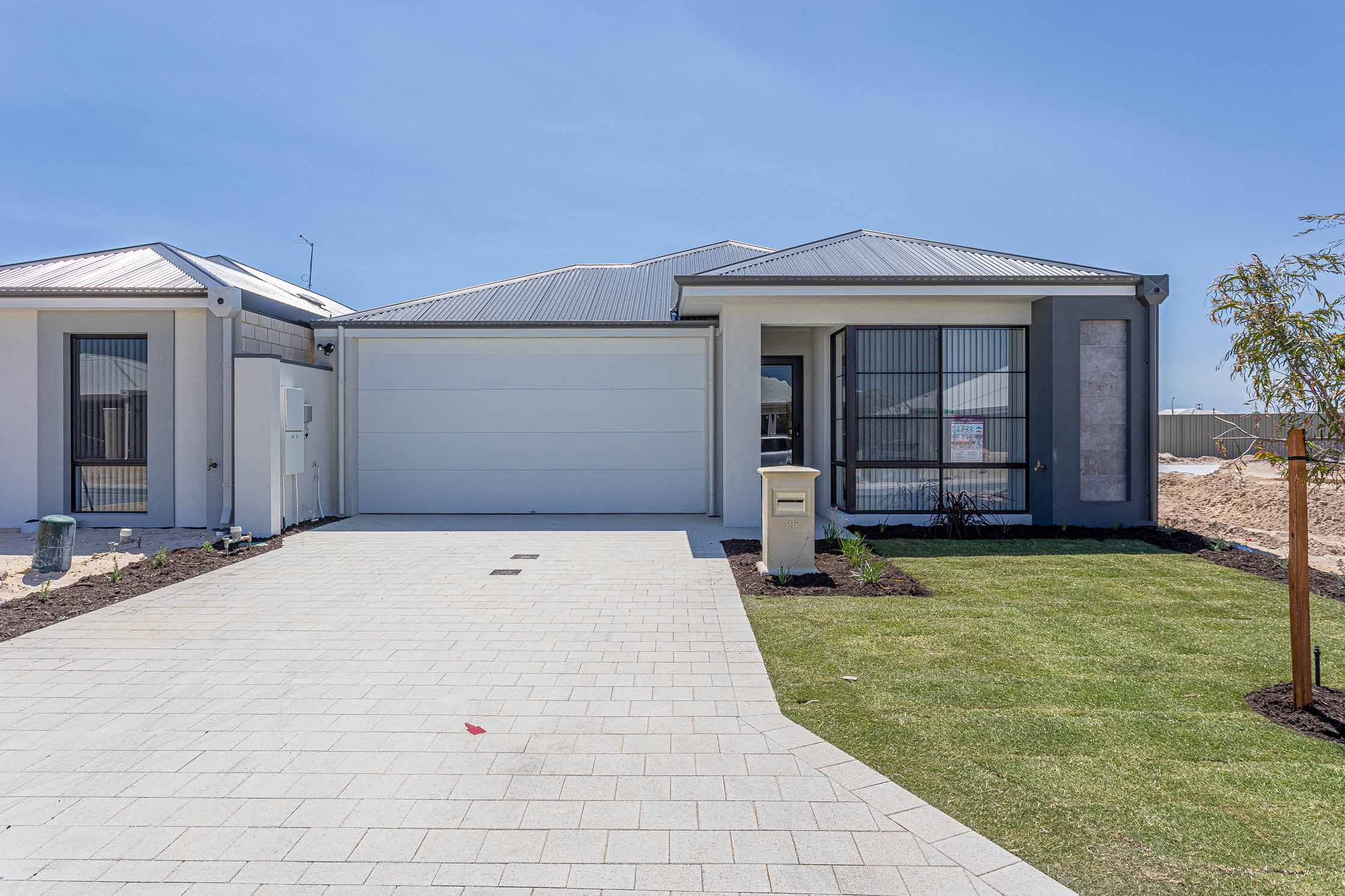25 Leggatt Street, Eglinton, WA 6034