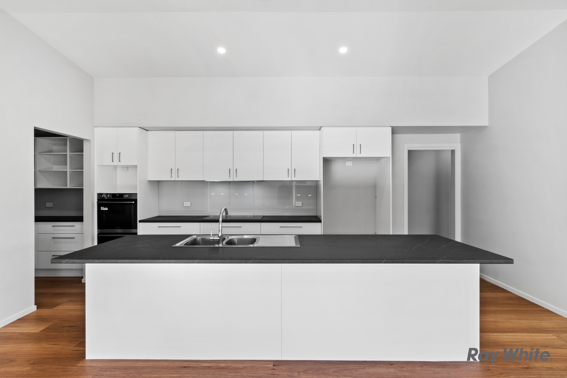 6 Brooke Way, Sunshine Bay, NSW 2536