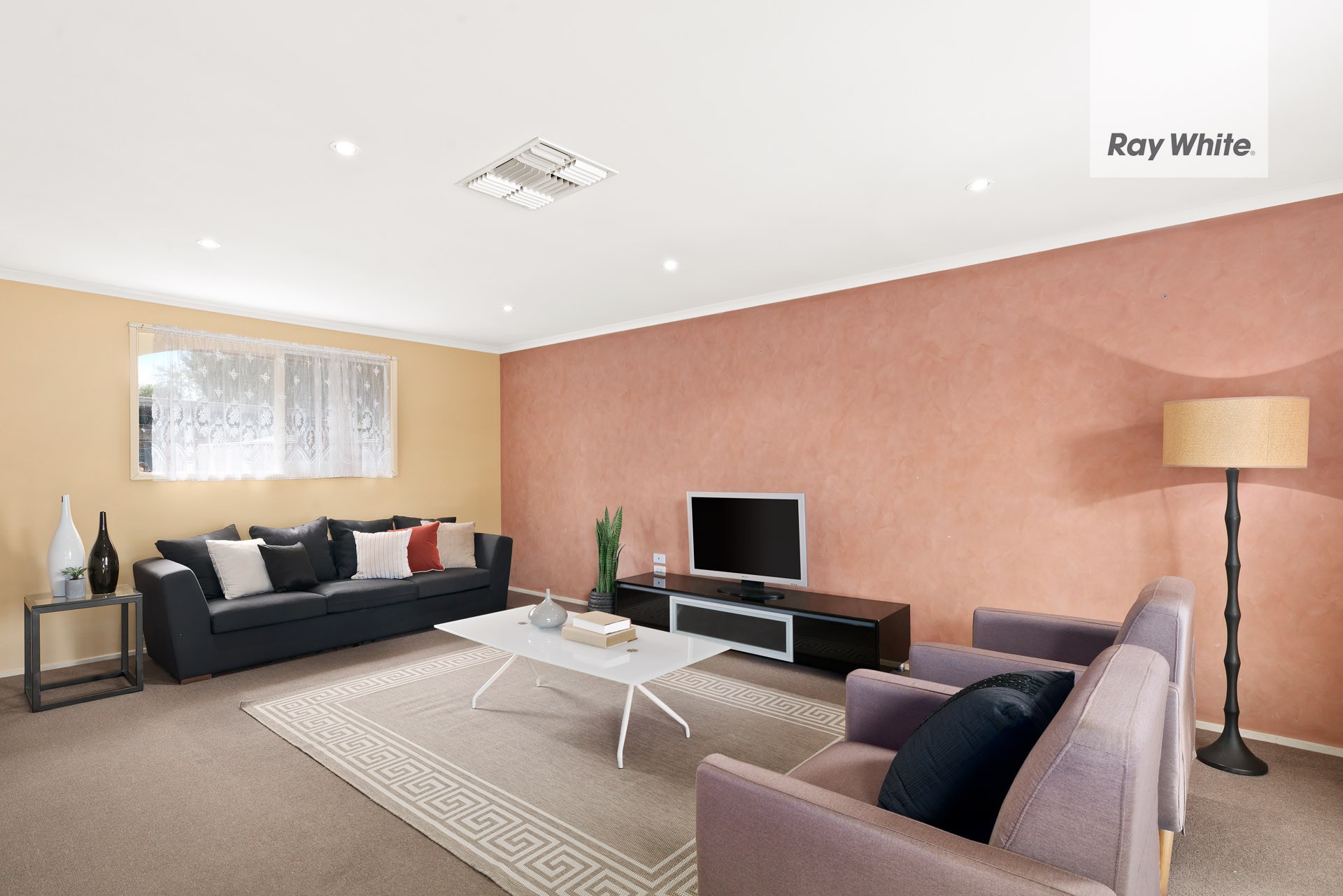 2 Todman Close, Mill Park, VIC 3082