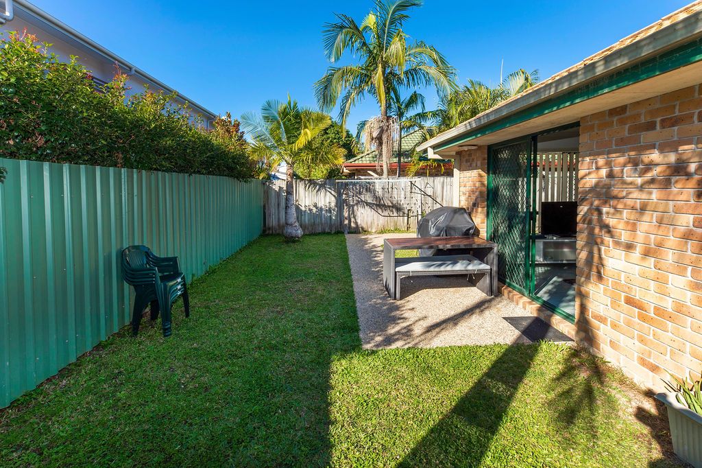 6 Angelo Avenue, Coombabah, QLD 4216