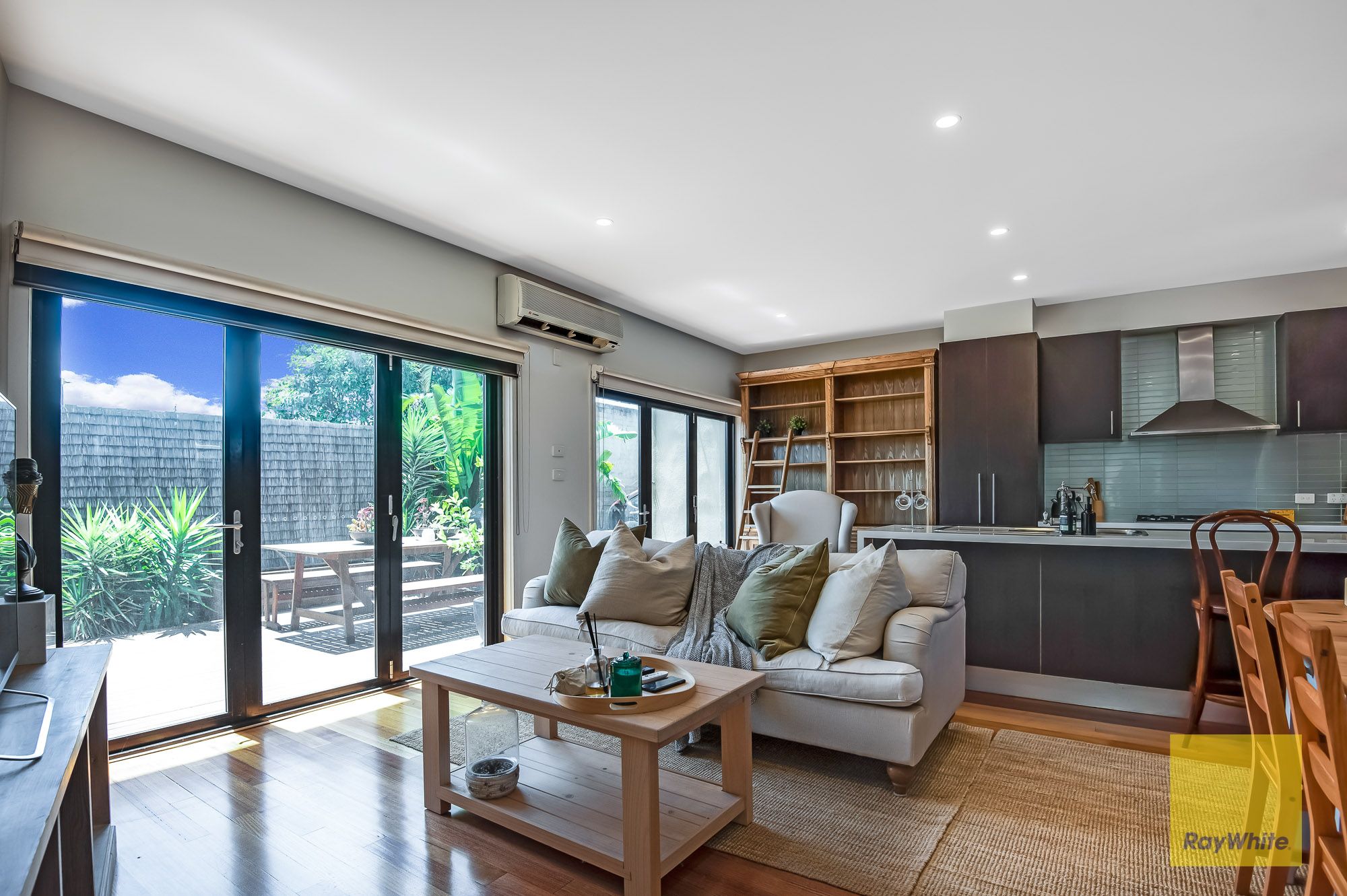 4/28 Millers Road, Brooklyn, VIC 3012