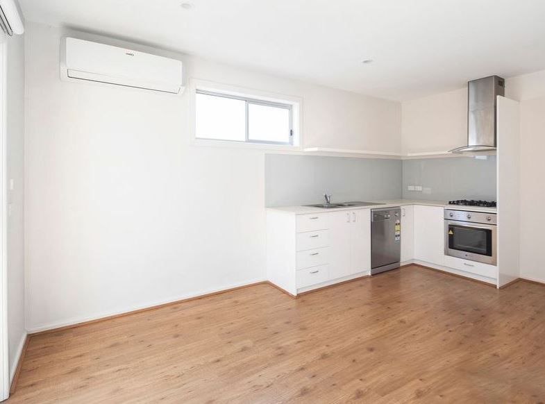 10/1430 Centre Road, Clayton South, VIC 3169