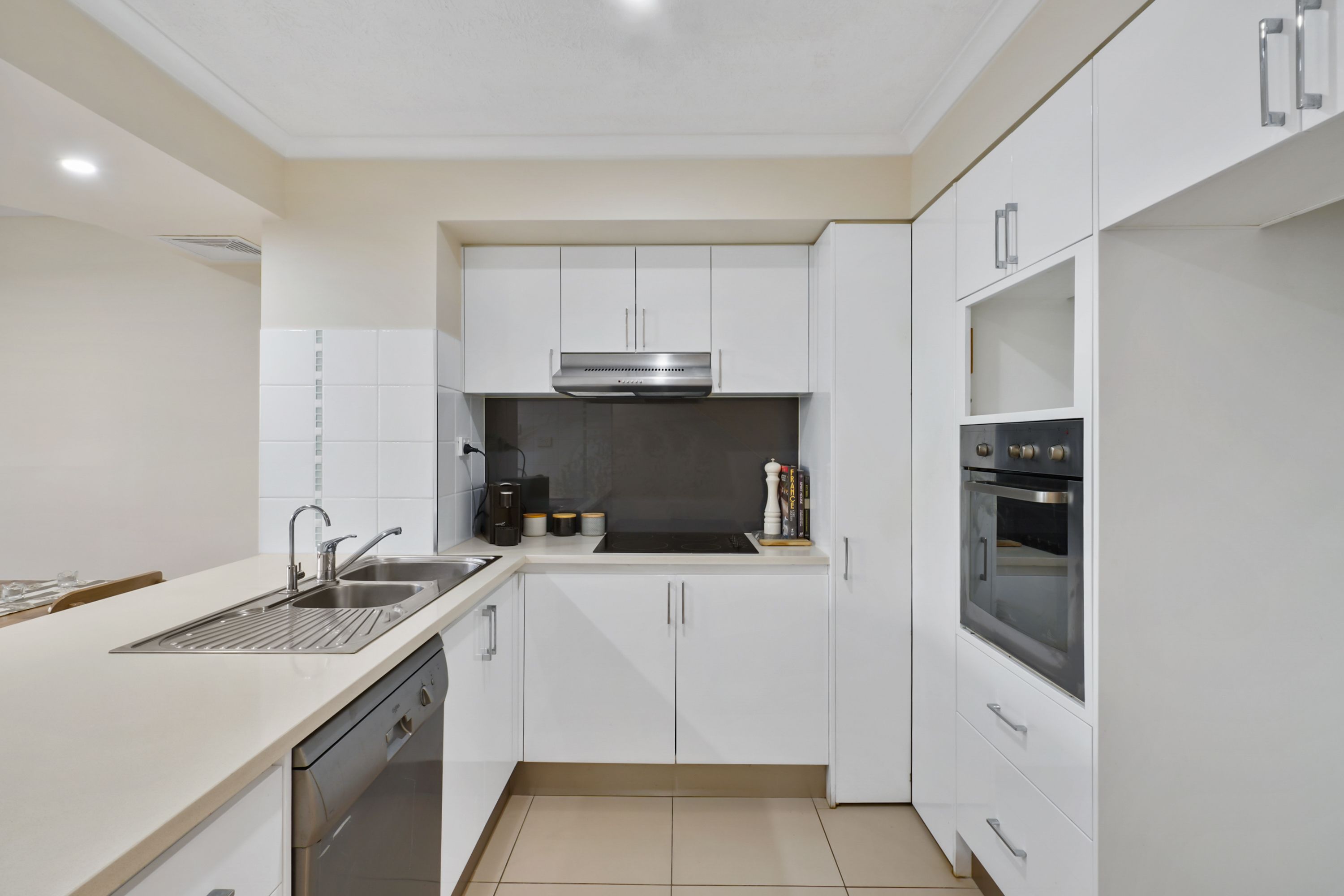 67/2320-2330 Gold Coast Highway, Mermaid Beach, QLD 4218