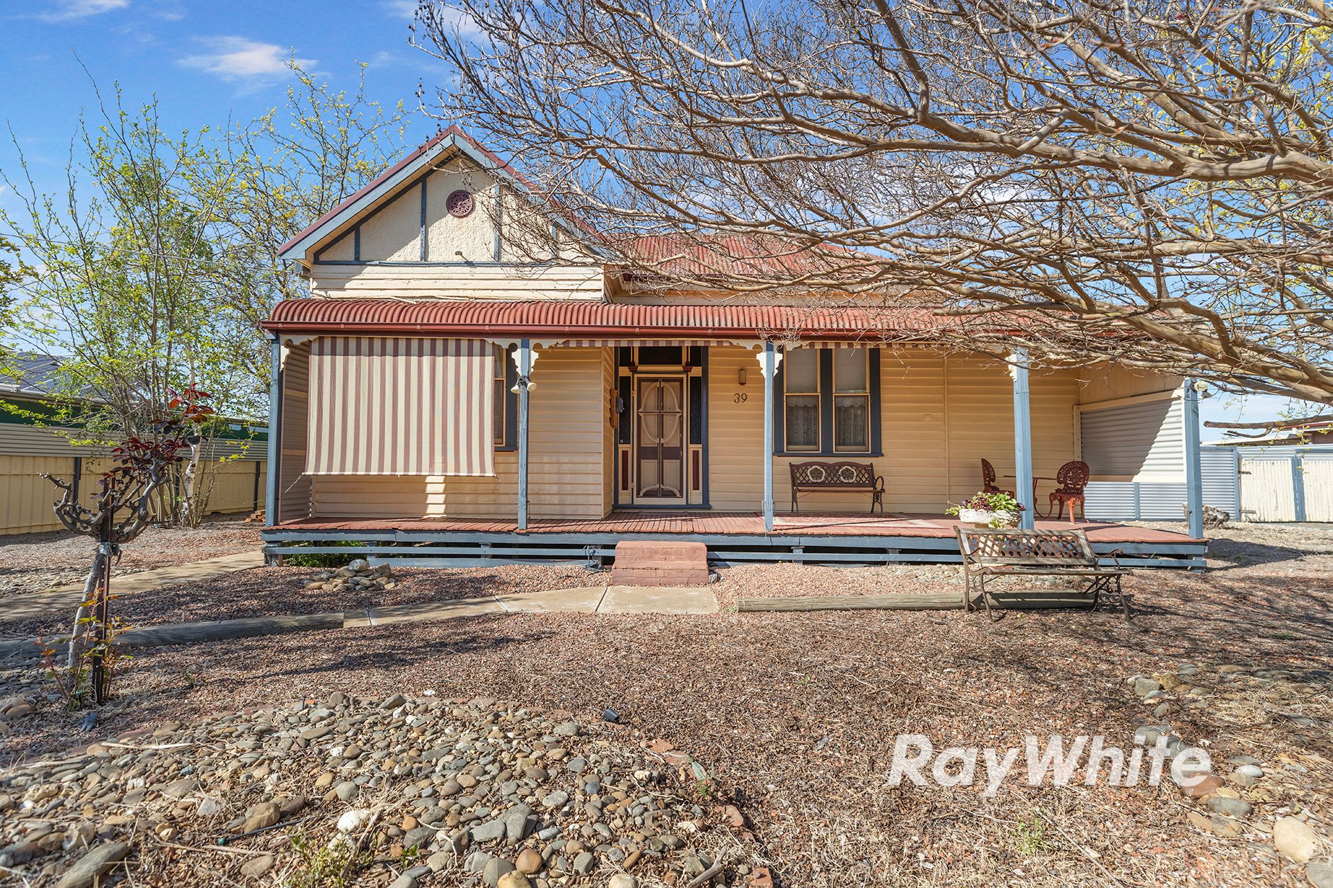 39 Dudley Street — photo from Ray White Rural Rochester