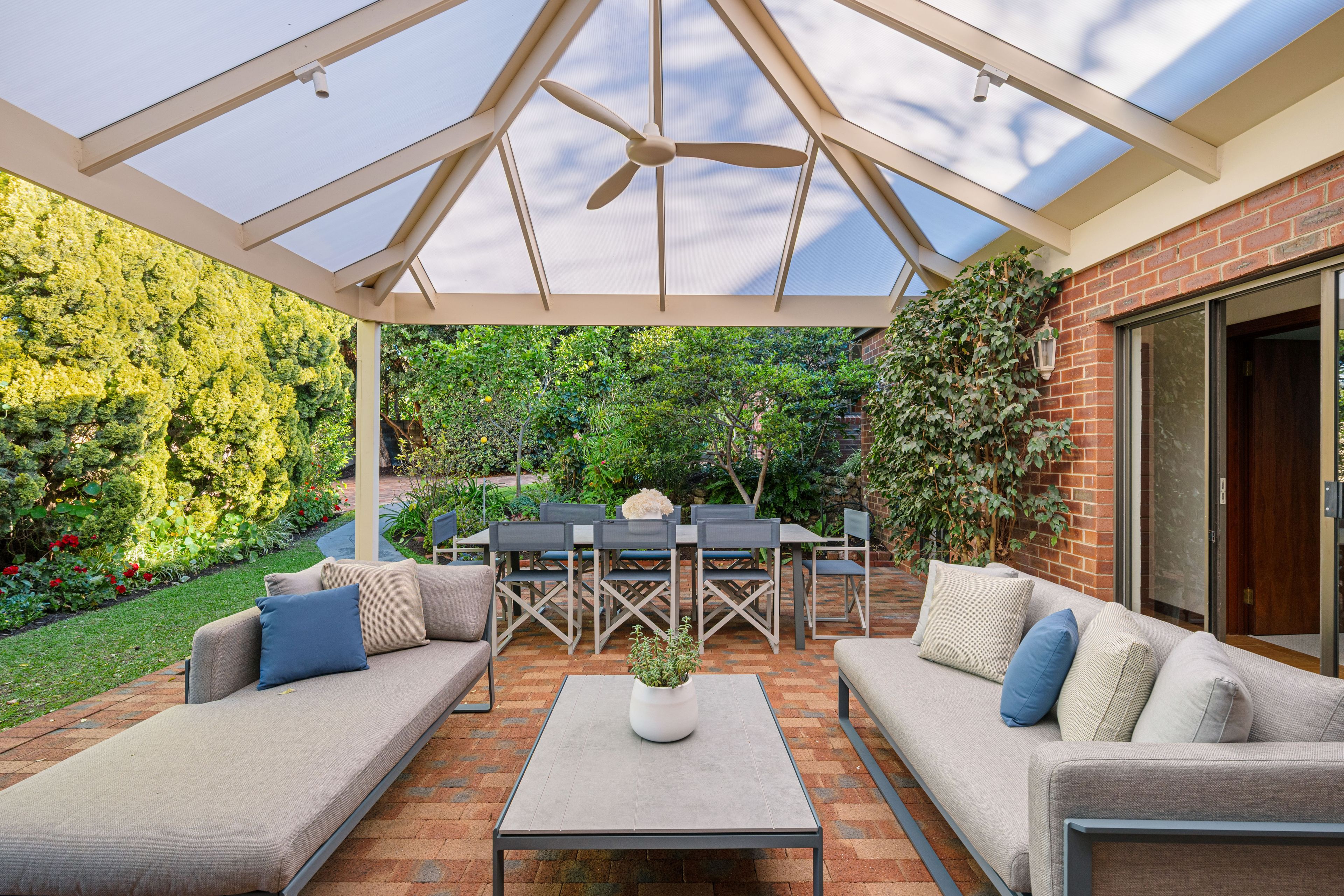 Timeless Architectural Family Home — photo 11 of 30
