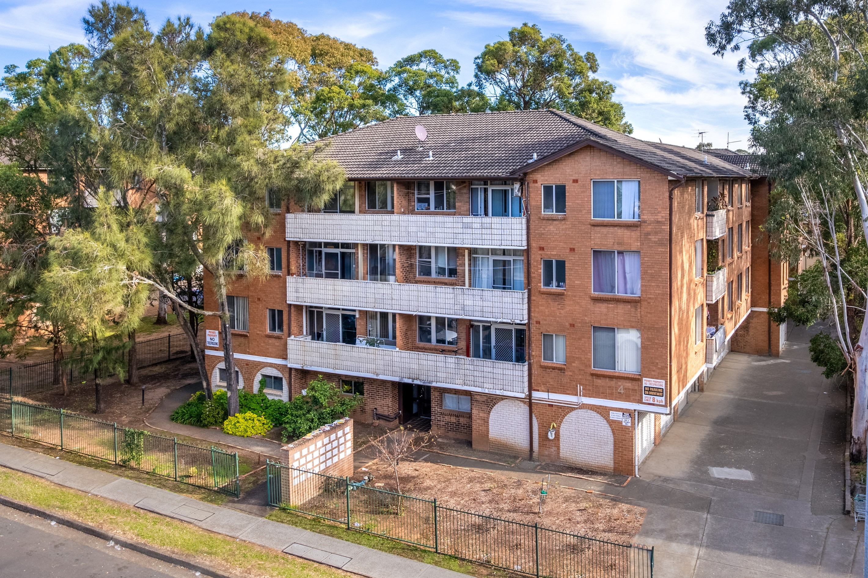 10/4 Beale Street, Liverpool, NSW 2170