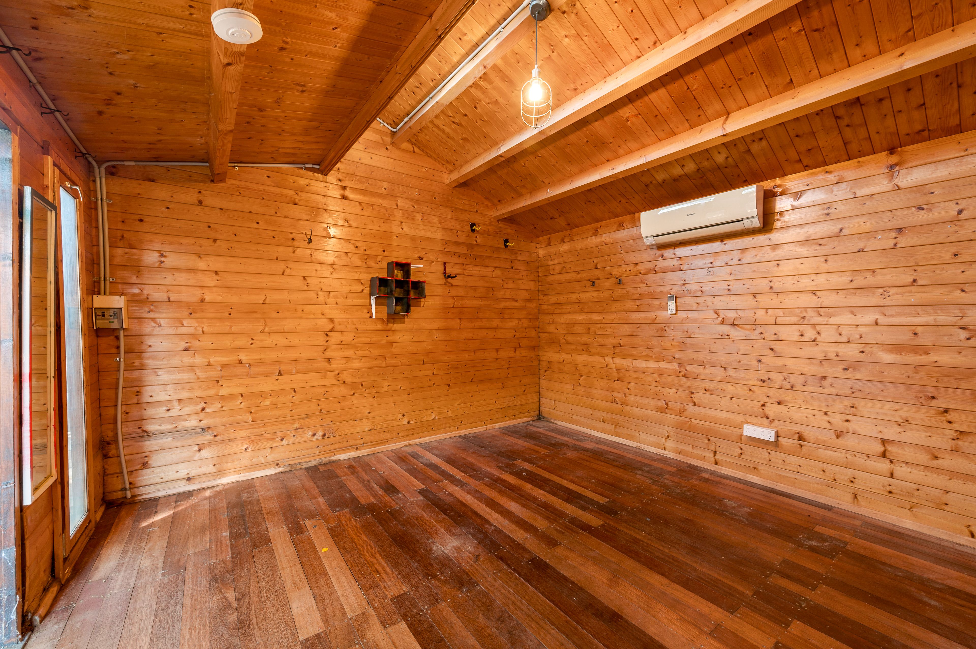 13 Erpingham Road — photo 17 of 25