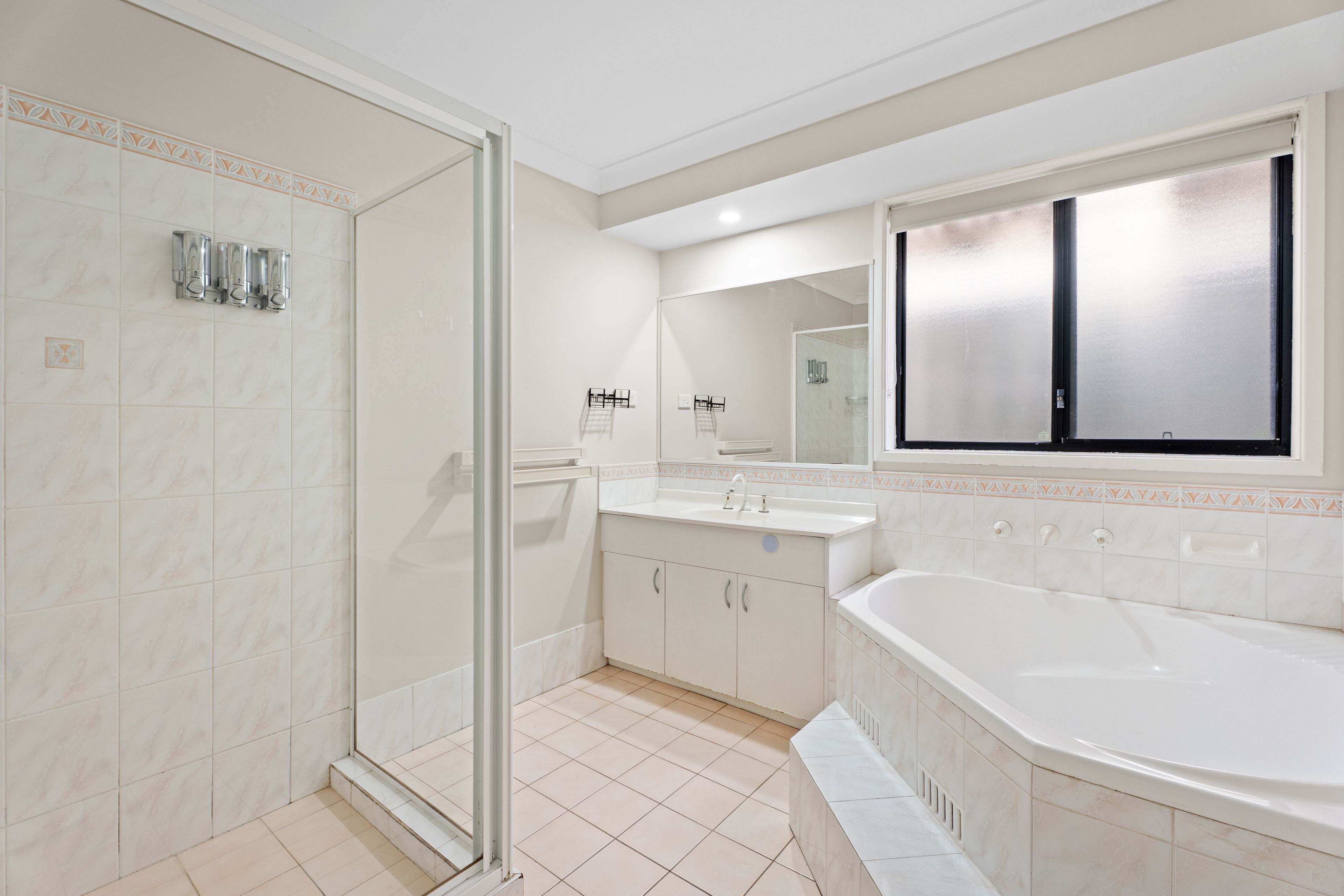 9 Thornbill Crescent, Glenmore Park, NSW