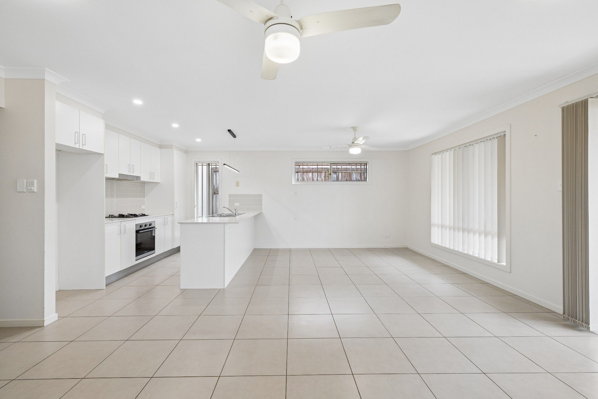 11 Dunes Crescent — photo 3 of 25