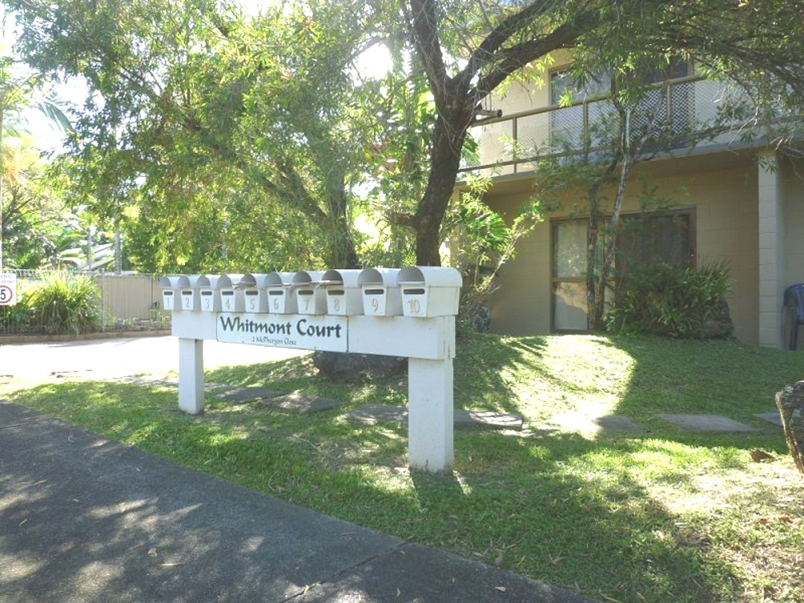 9/2 McPherson Close, Edge Hill, QLD 4870