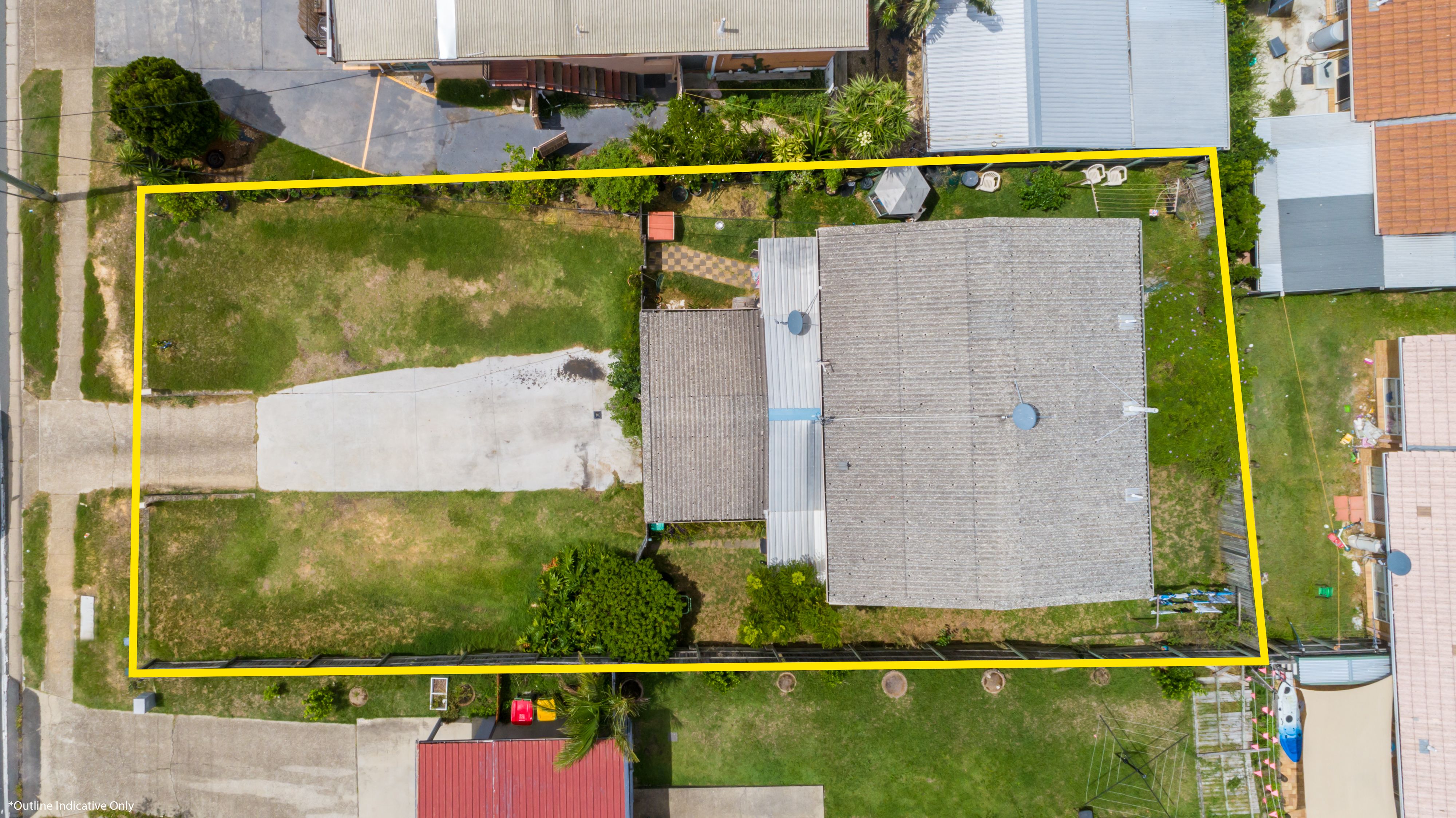 248 Central Street, Labrador, QLD 4215
