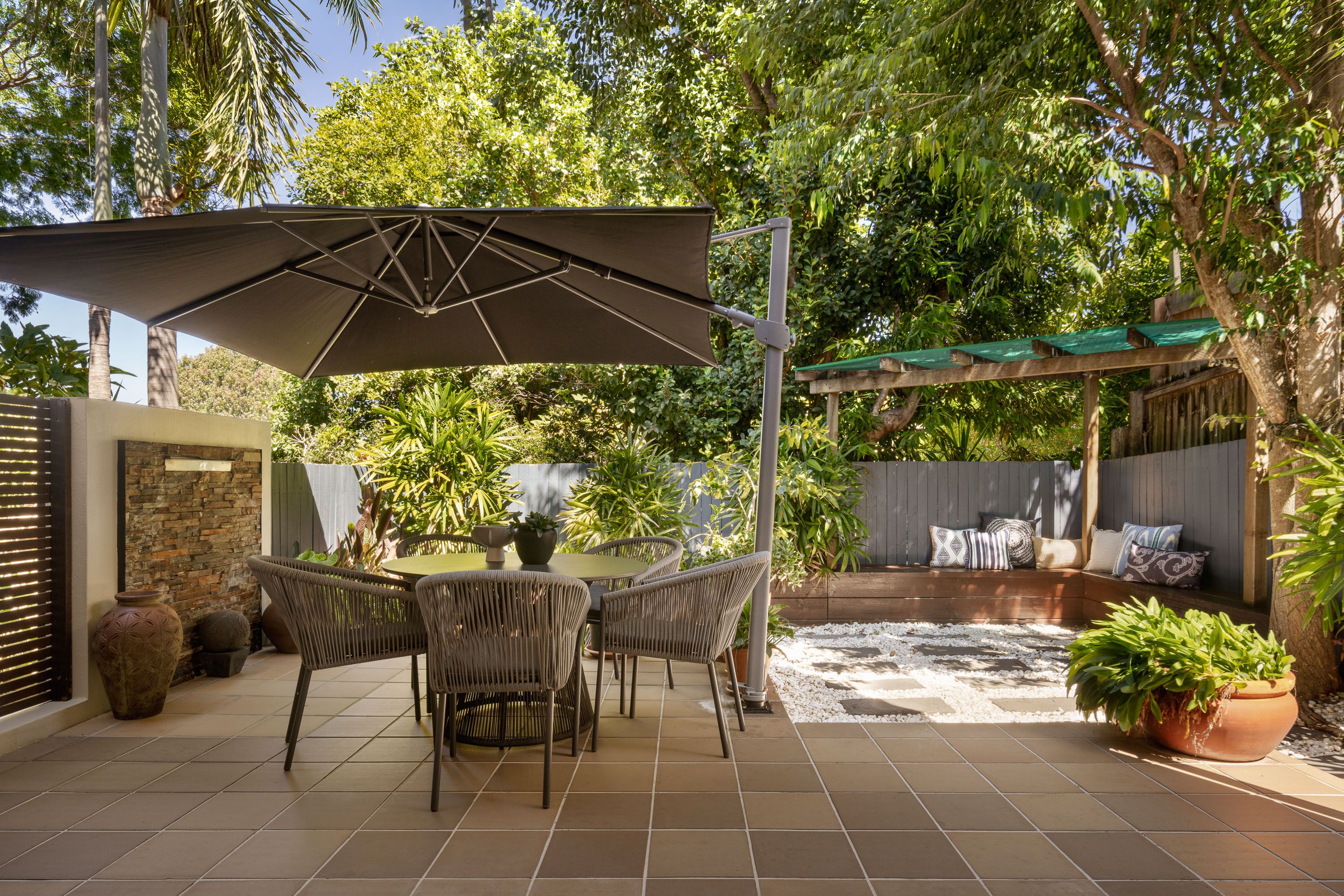 2/15 Rennie Street, Indooroopilly, QLD 4068