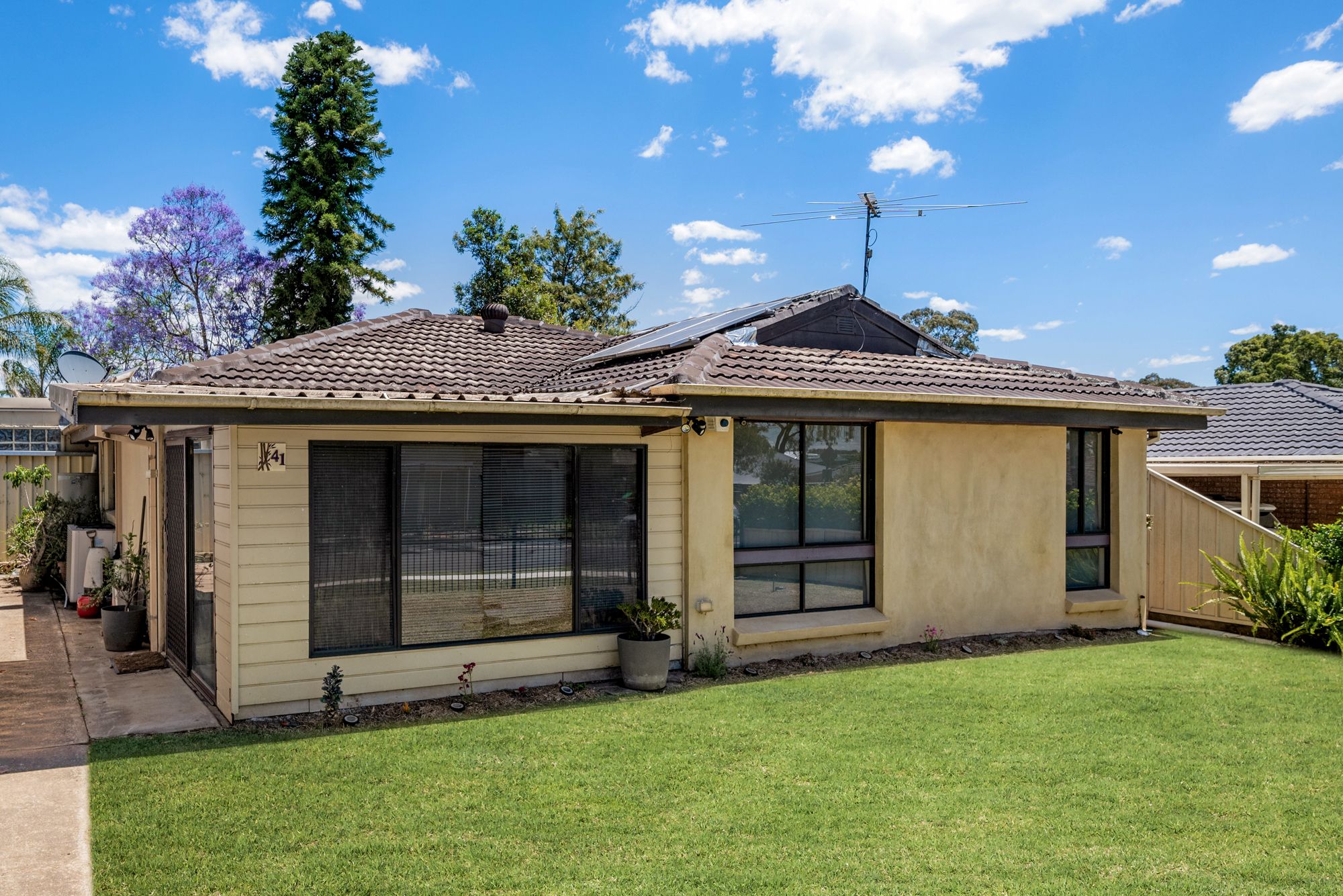 41 Sackville Street, Ingleburn NSW 2565