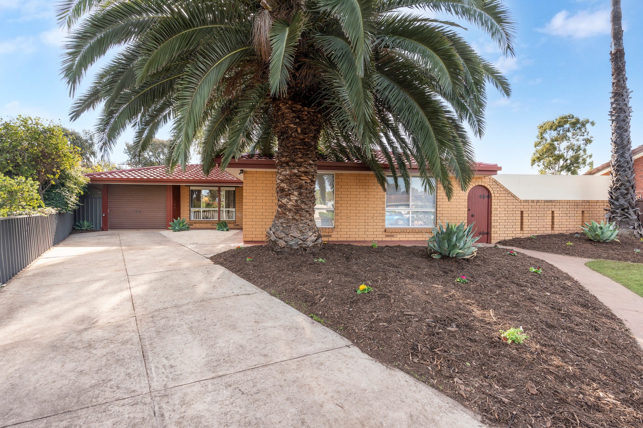 19 Magnolia Crescent, Parafield Gardens, SA 5107