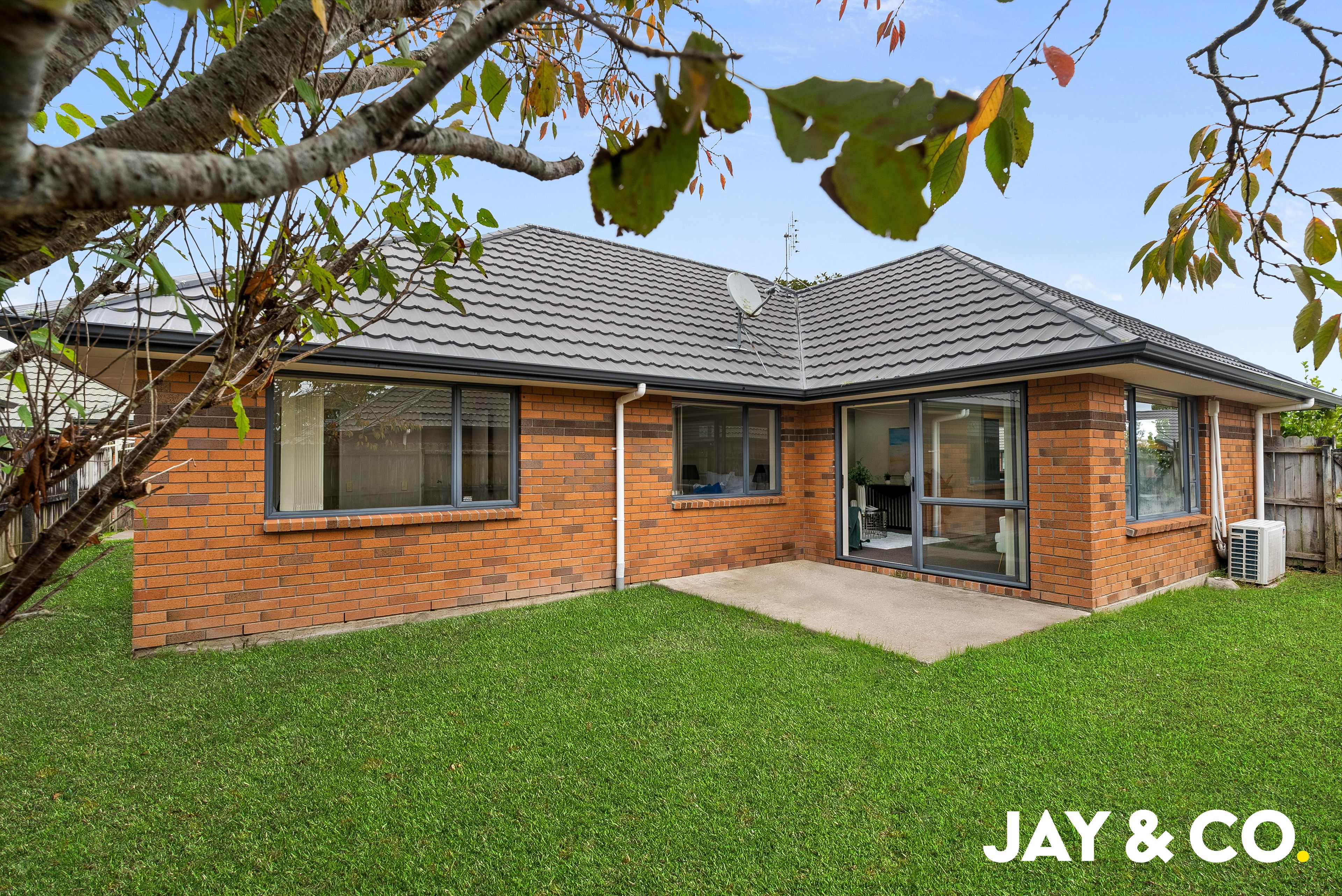 16 Old Park Place, Takanini, Papakura