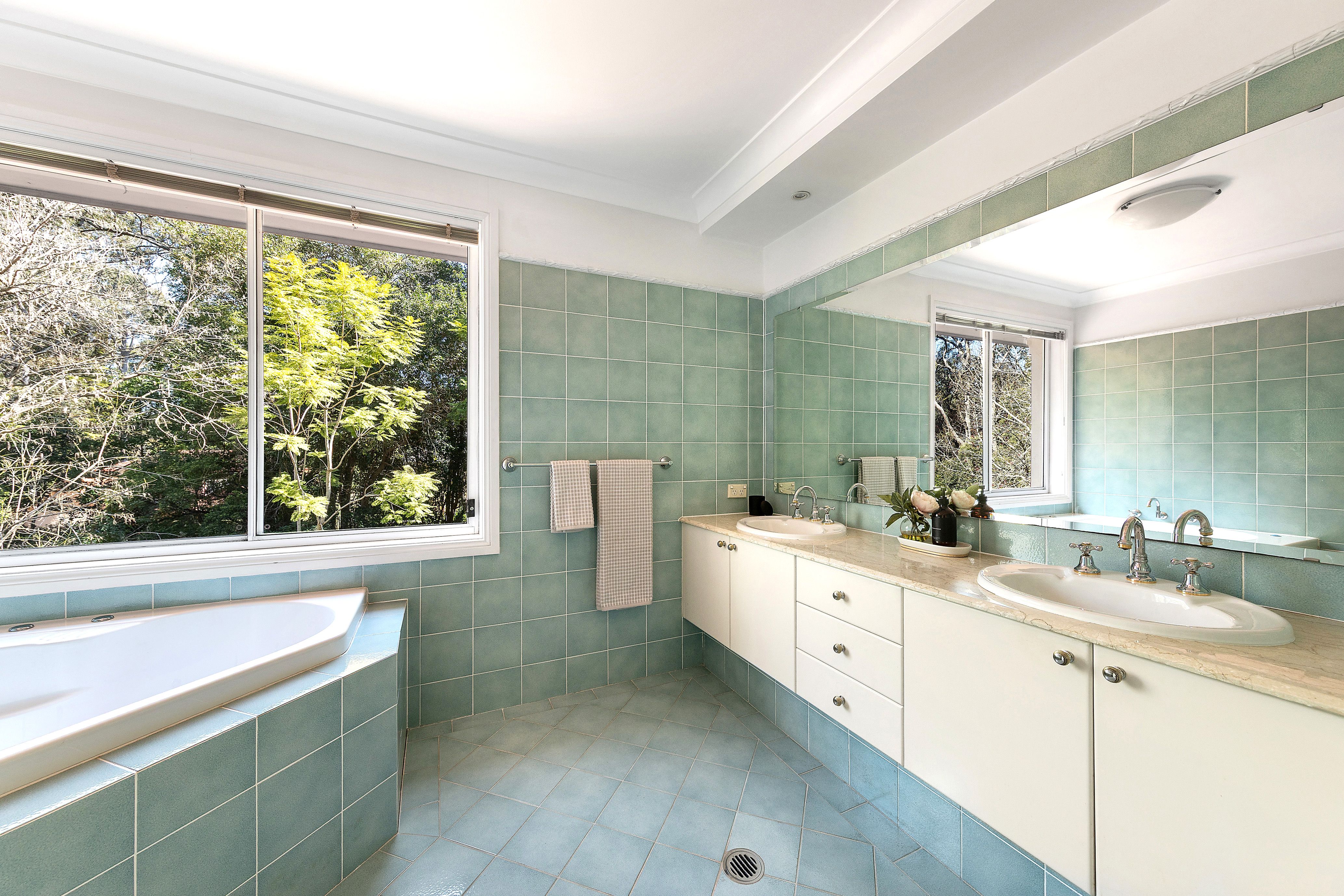 53 Lucinda Avenue — photo 14 of 18