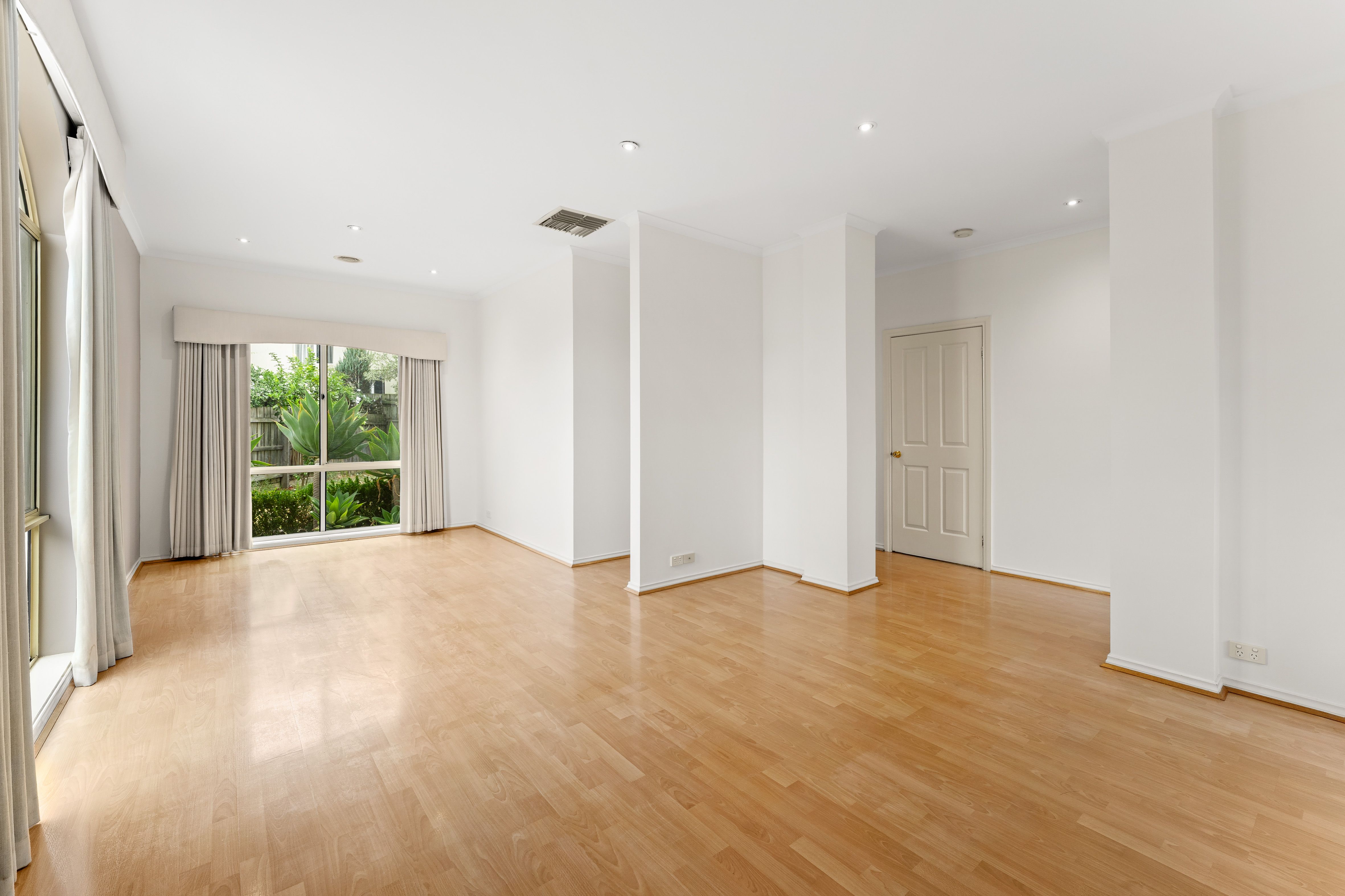 6 Tucker Way, Macleod, VIC 3085