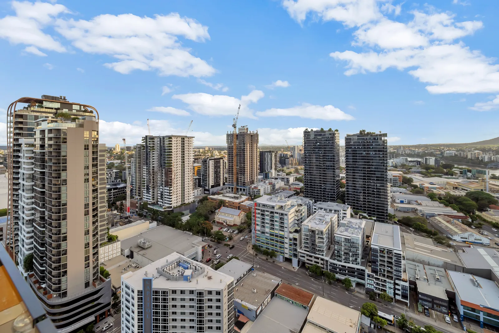 2712/19 Hope Street, South Brisbane