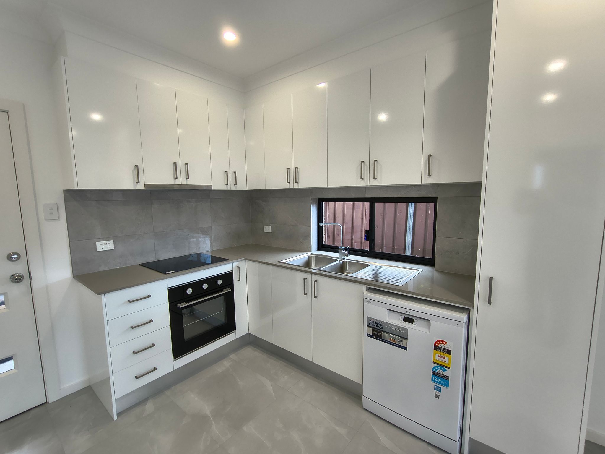 8A/Day Street, Colyton, NSW 2760