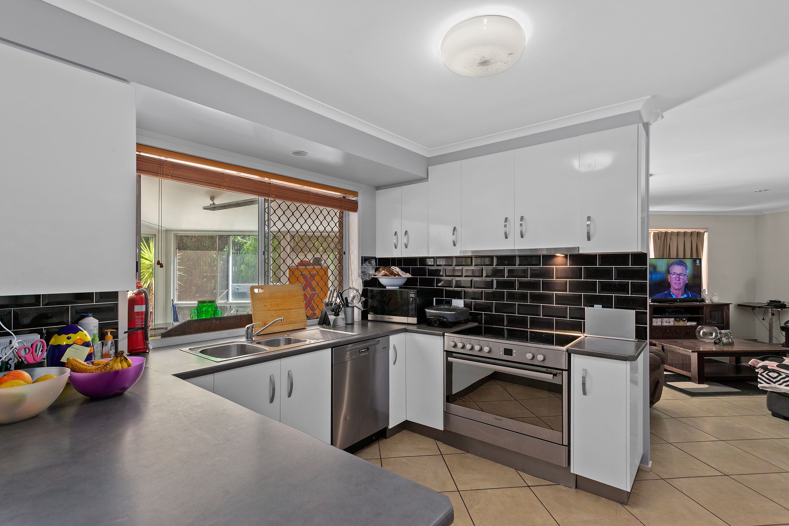 1 Bangalay Court, Darling Heights, QLD 4350
