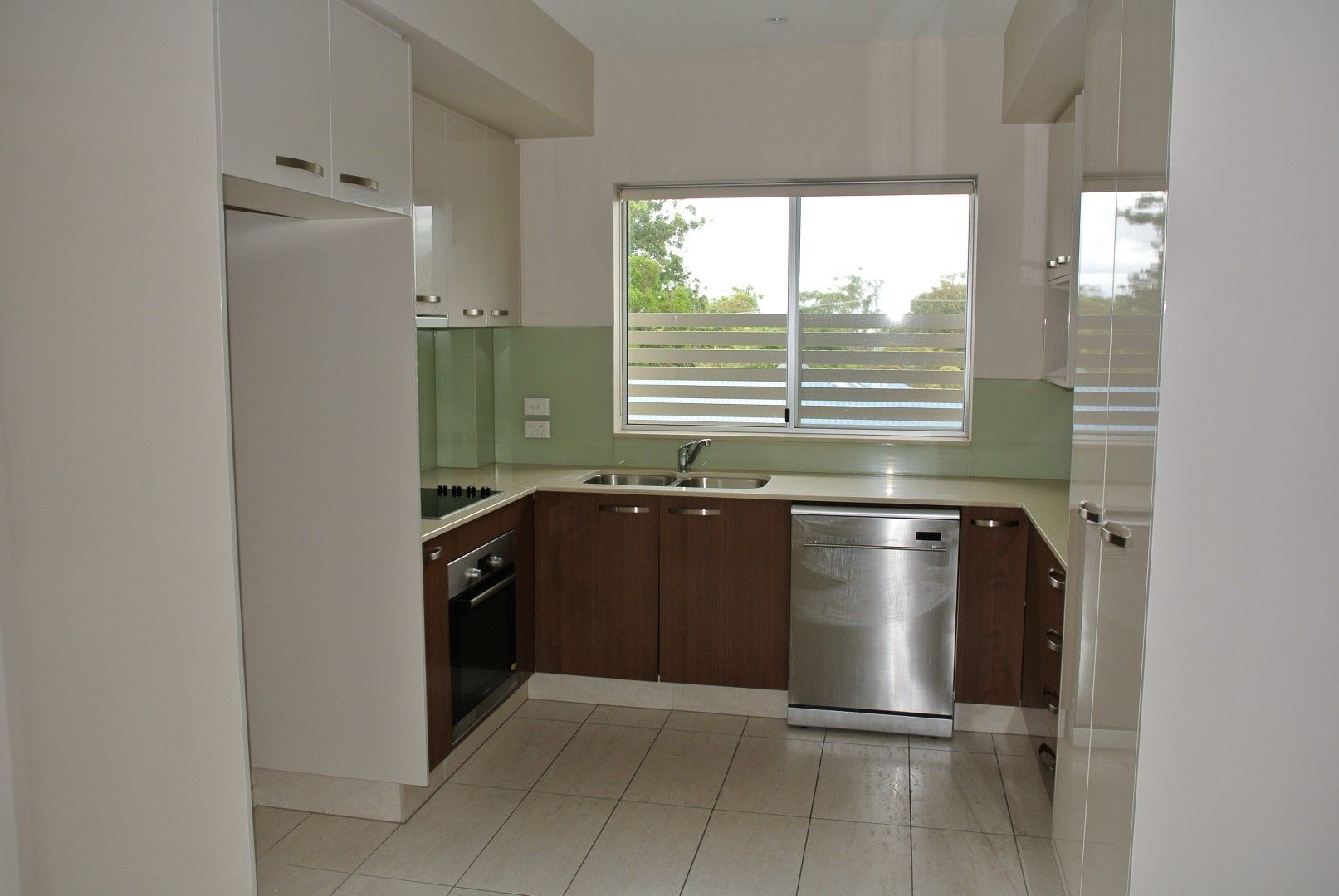 10/11 Zenith Avenue, Chermside, QLD 4032