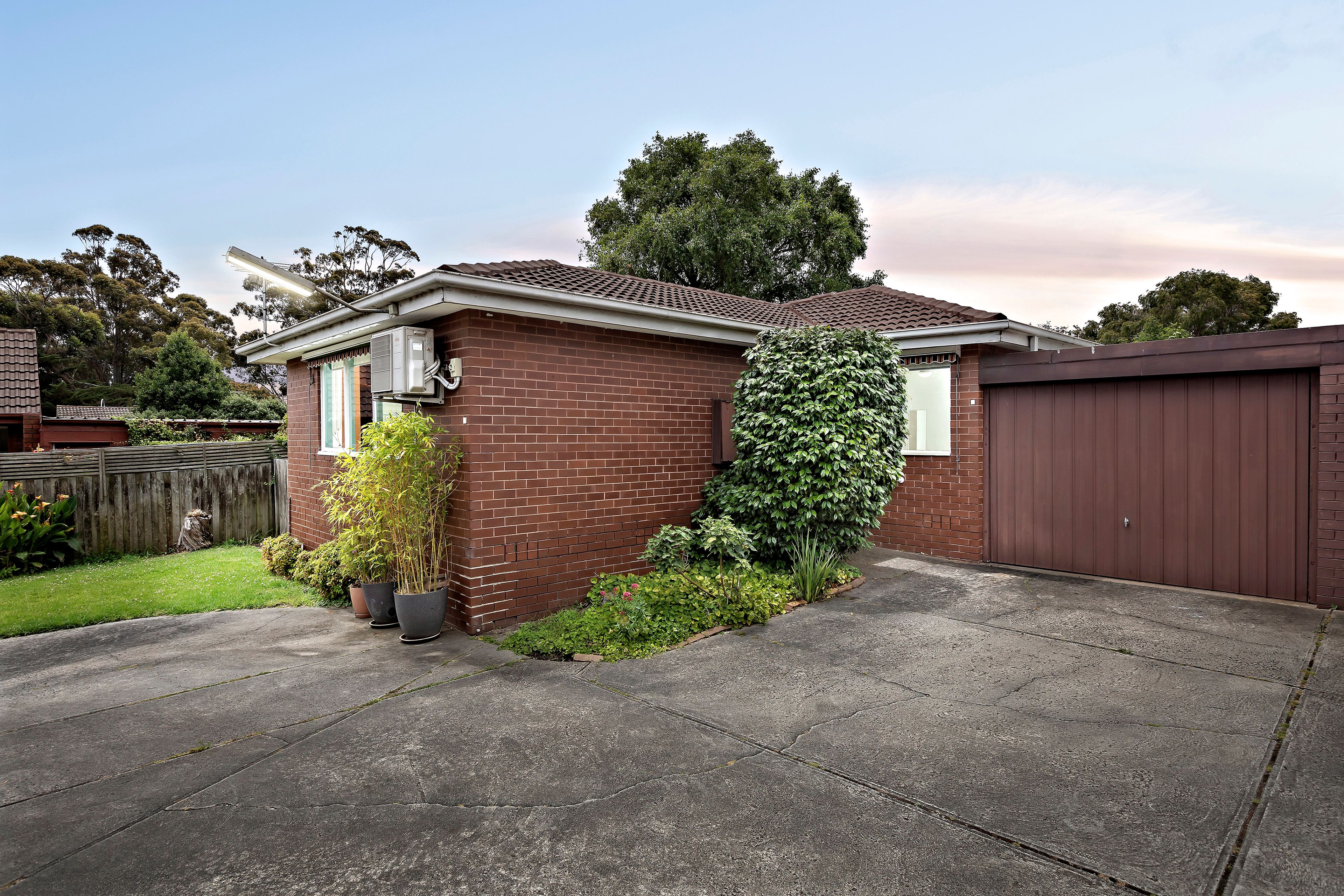 15-17 Deane Street, Frankston VIC 3199