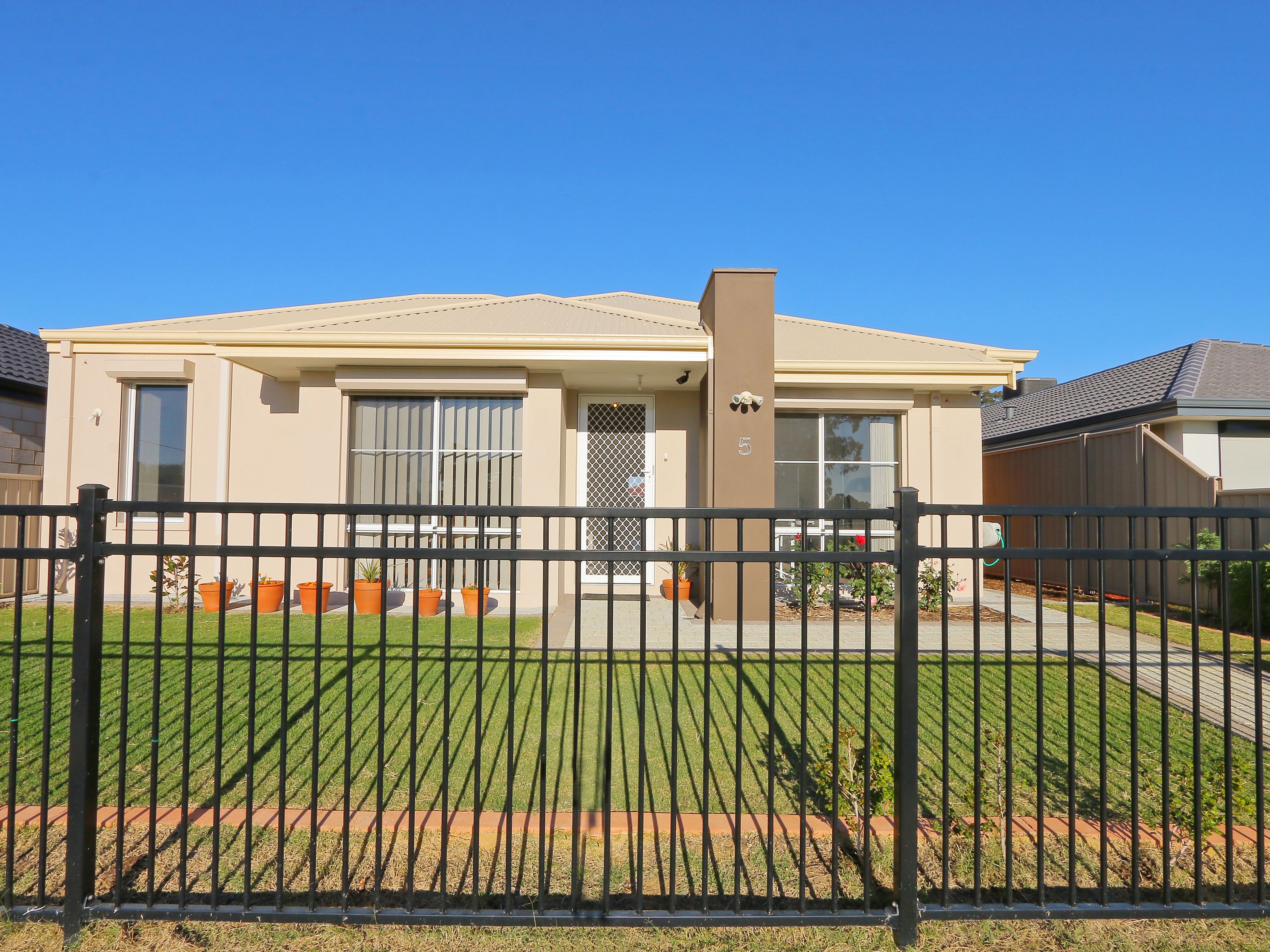 5 Harrogate Street, Beckenham, WA 6107