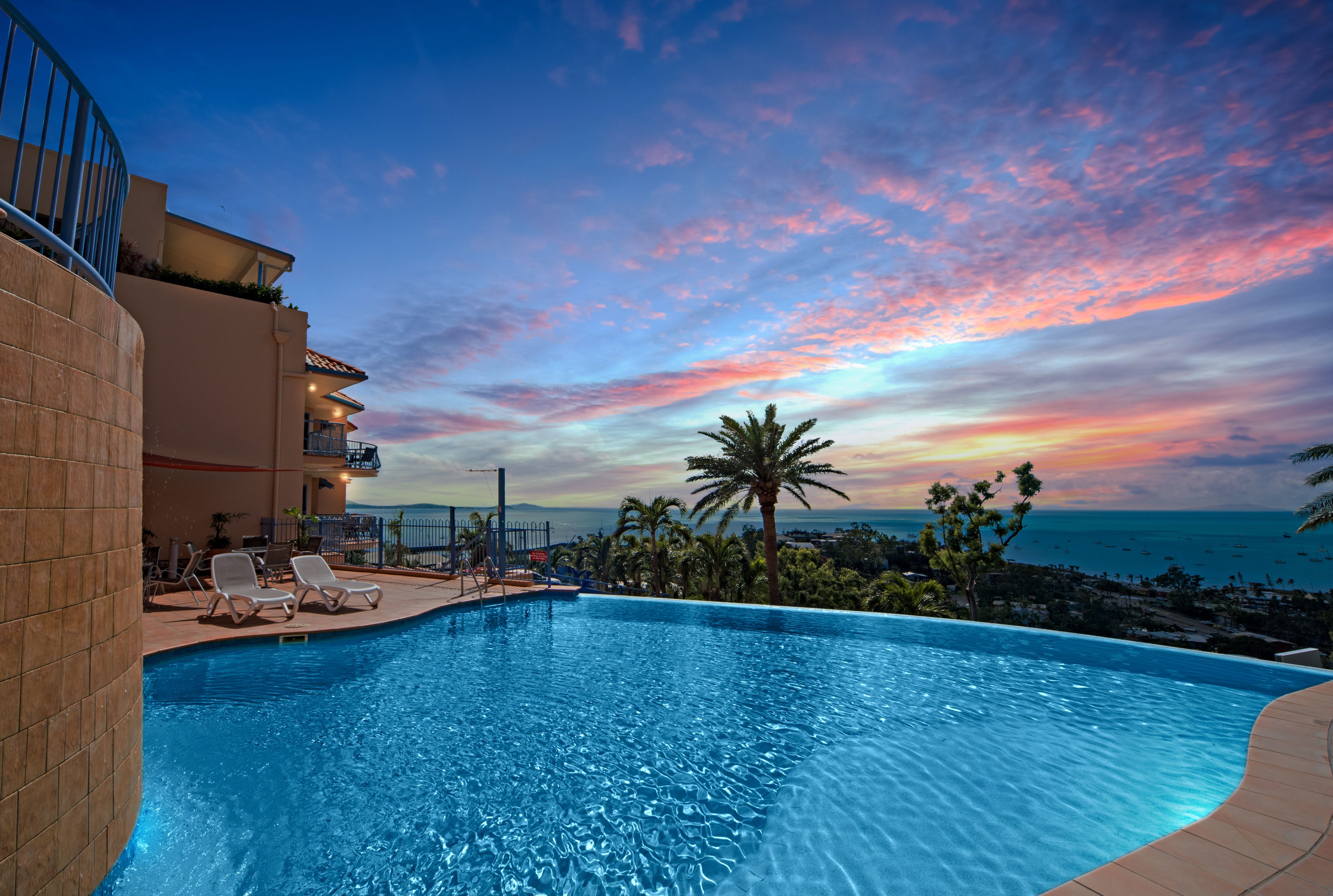 10/2 Nara Avenue, Airlie Beach, QLD Home For Sale • Ray White