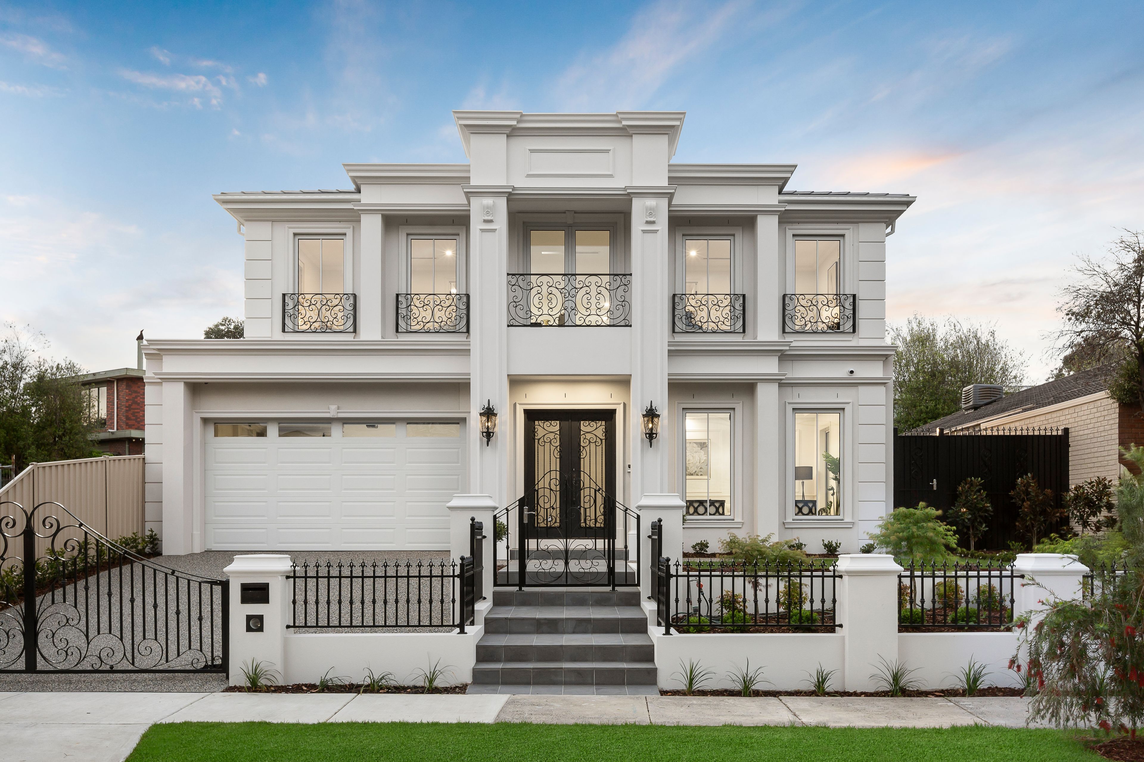 5 Dominion Avenue — photo from Ray White Mount Waverley