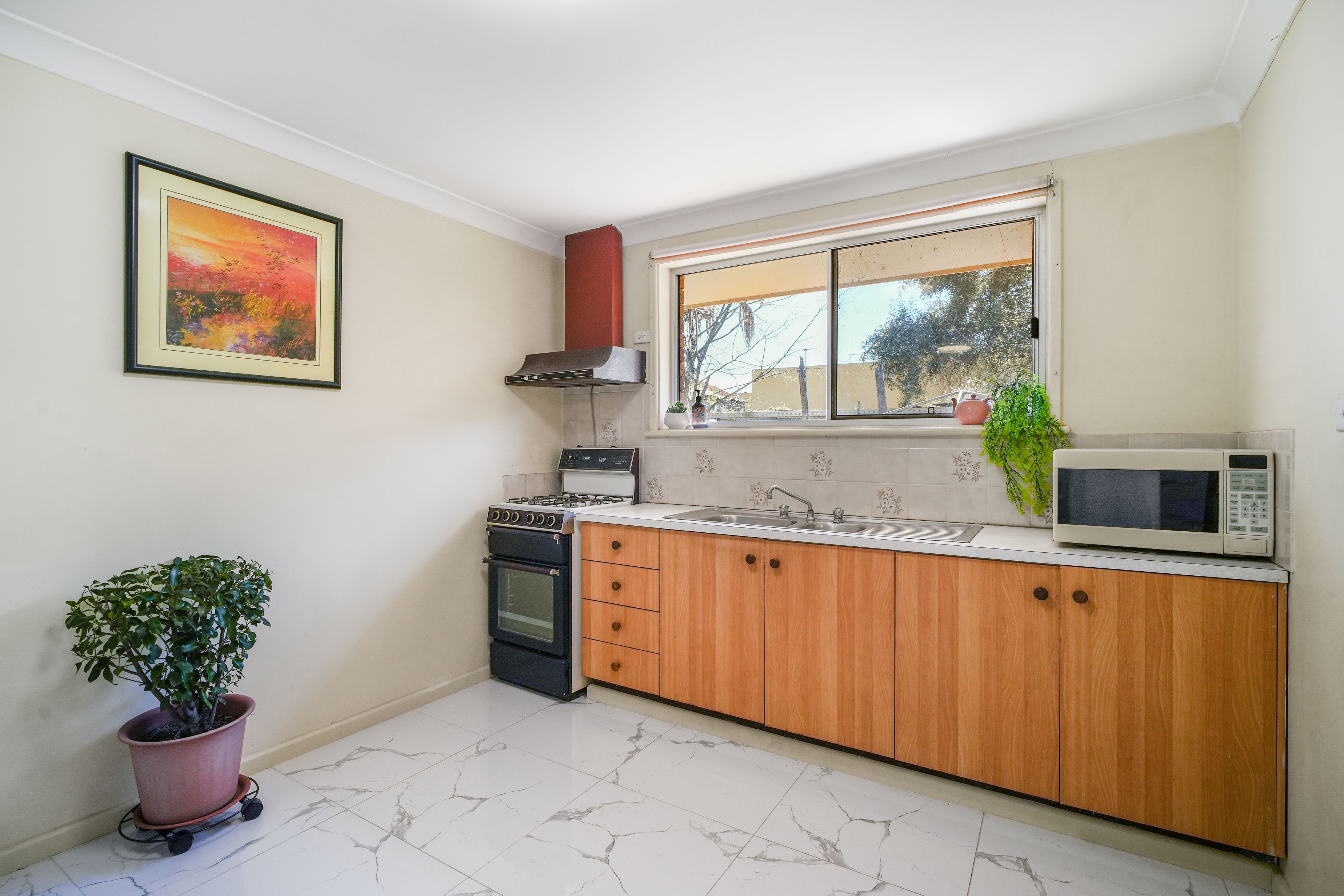 22 Maughan Street — photo 4 of 18