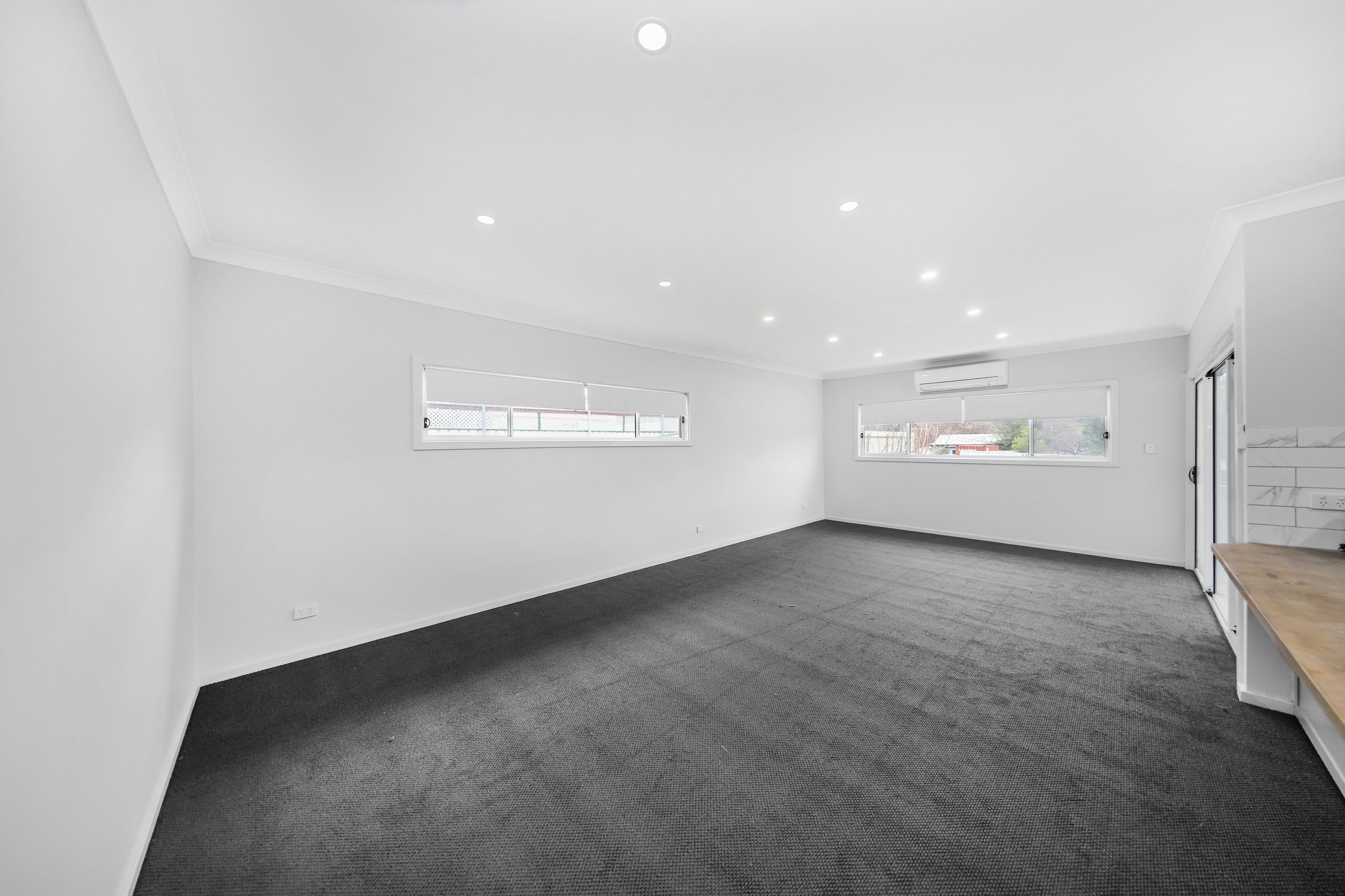 78 Lockhart Street — photo 2 of 12