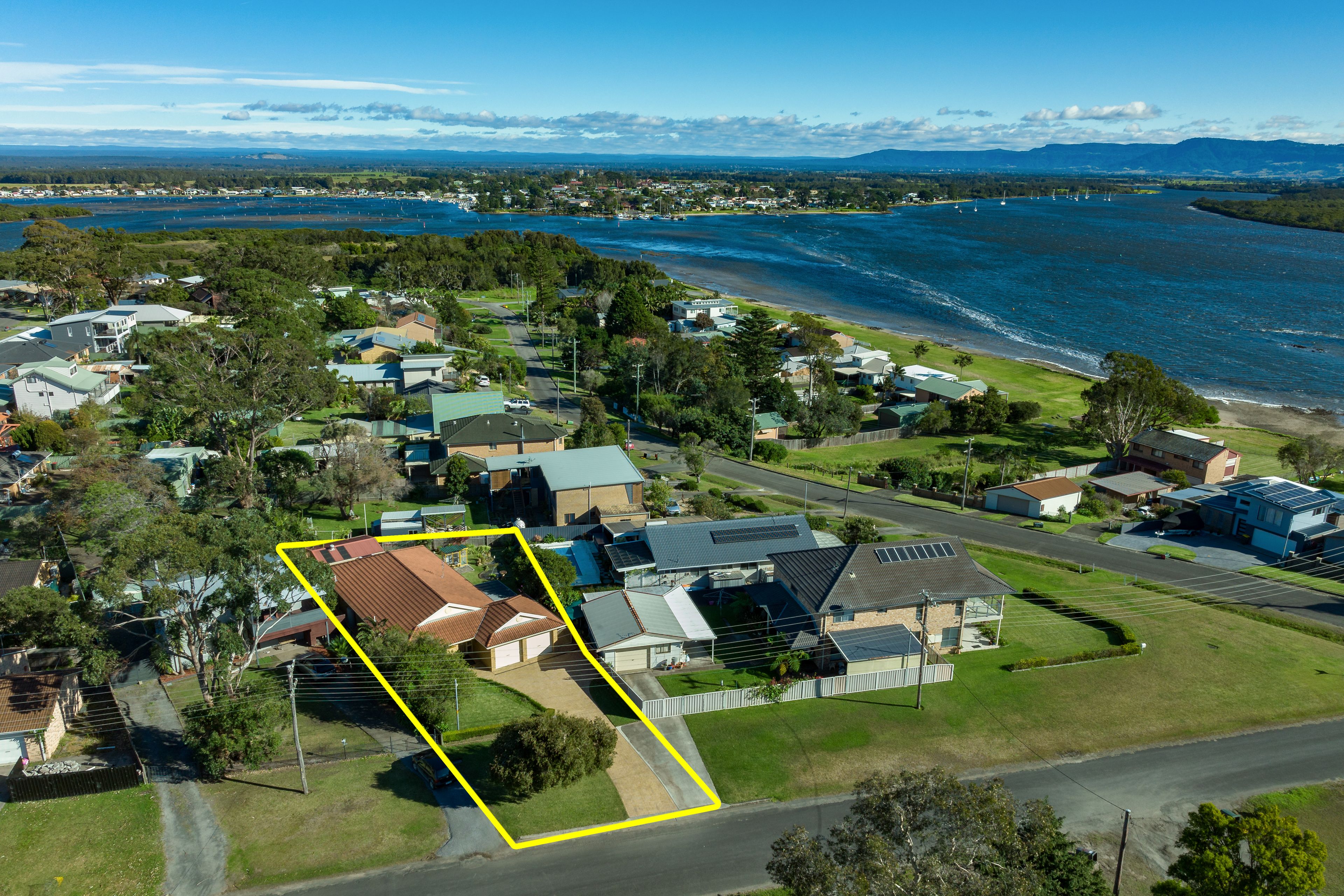 1 Orient Avenue, Orient Point, NSW 2540