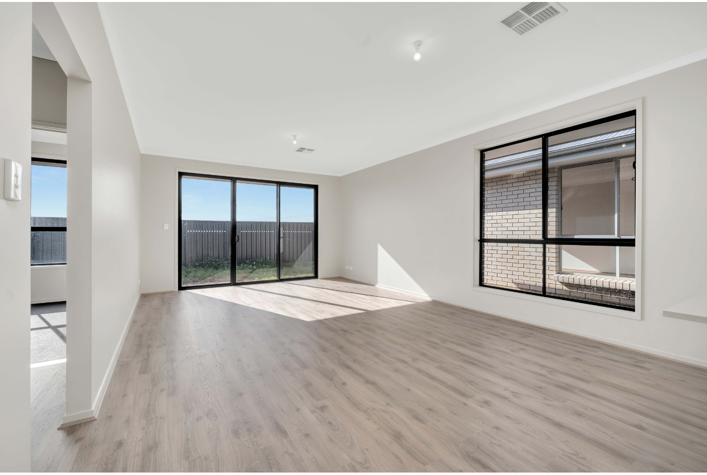 4 Kestral Street, Munno Para, SA 5115