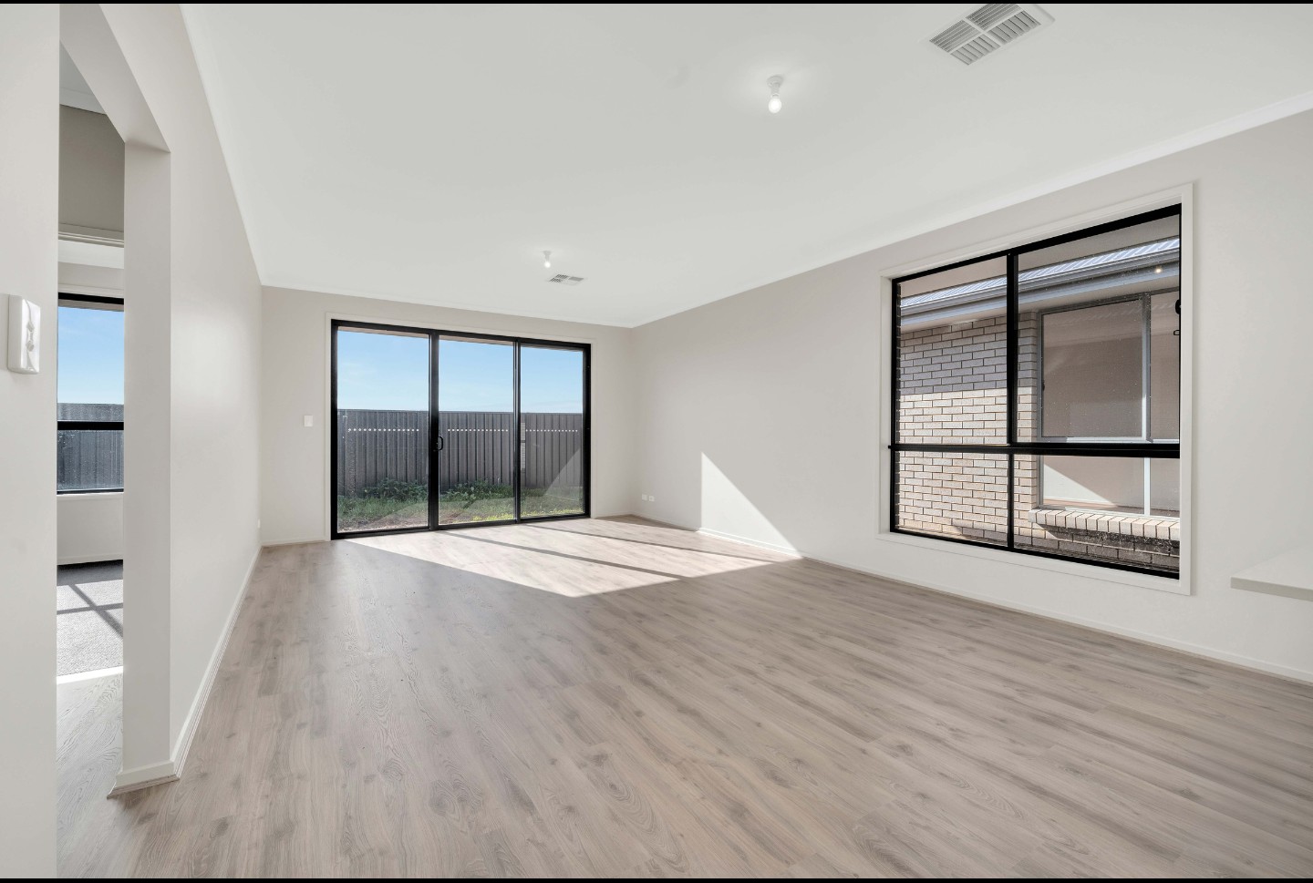 4 Kestral Street, Munno Para, SA 5115