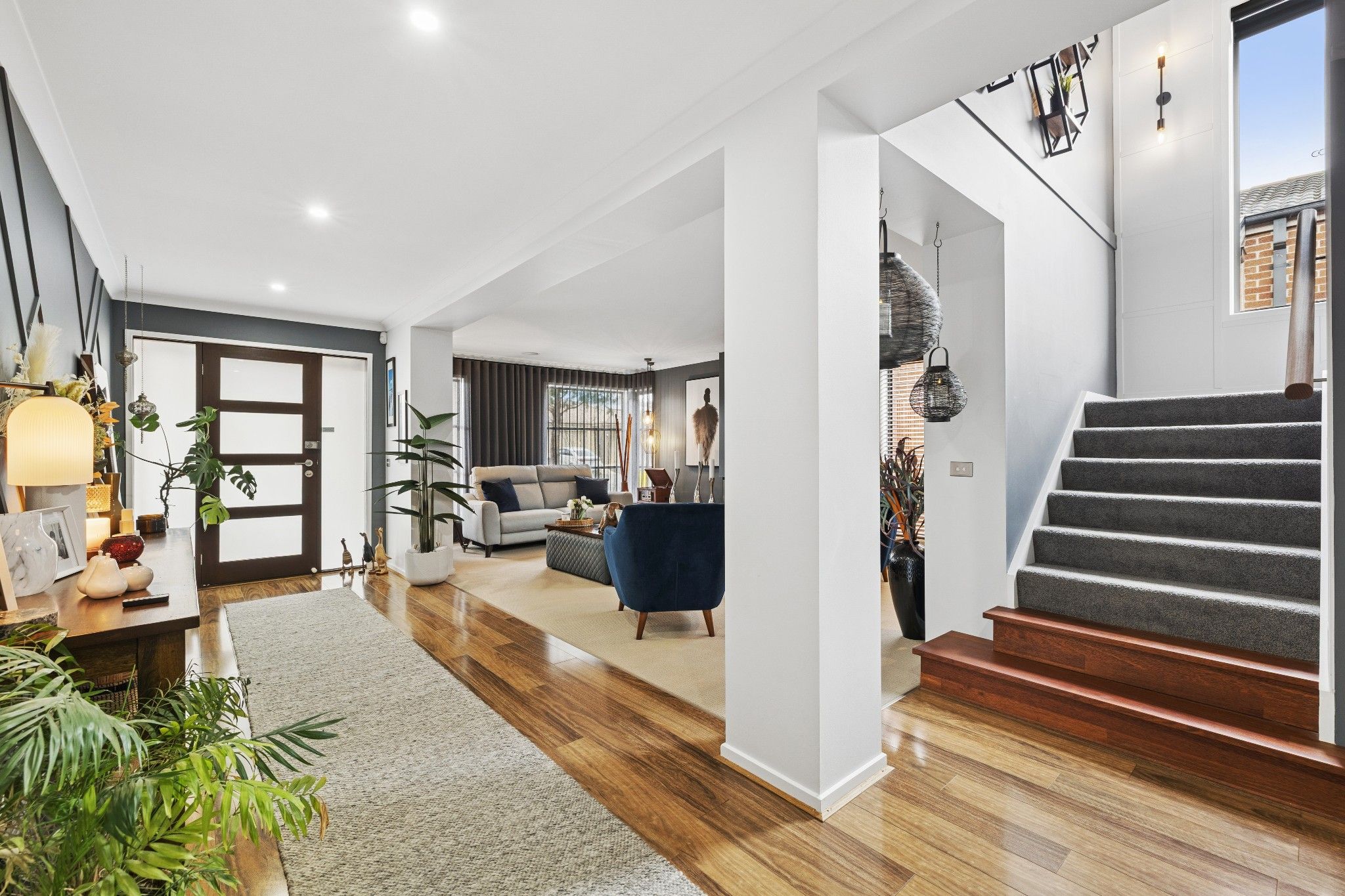 45 Tamborine Avenue — photo 4 of 28