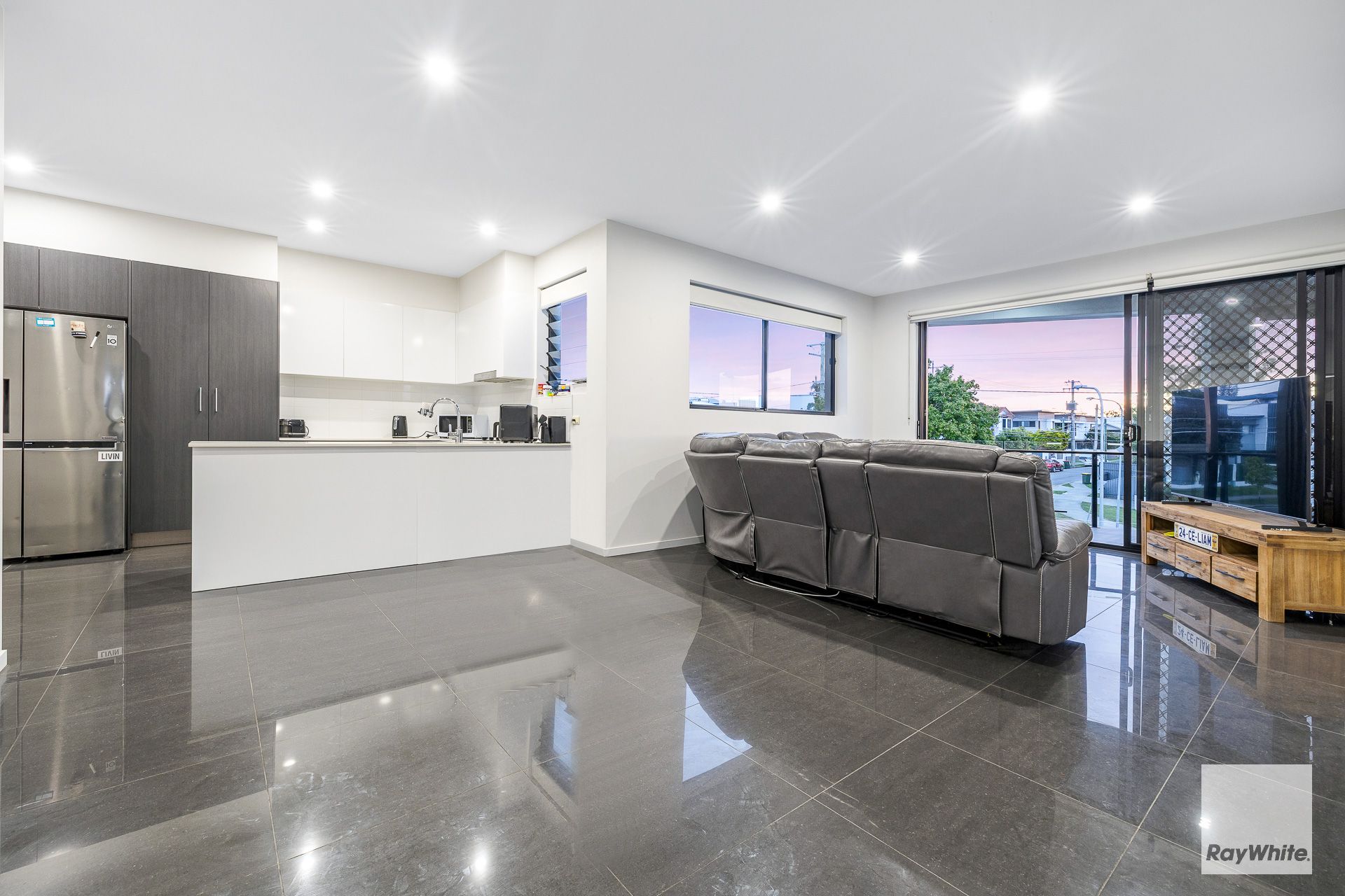 5/47 Dickenson Street — photo 14 of 17