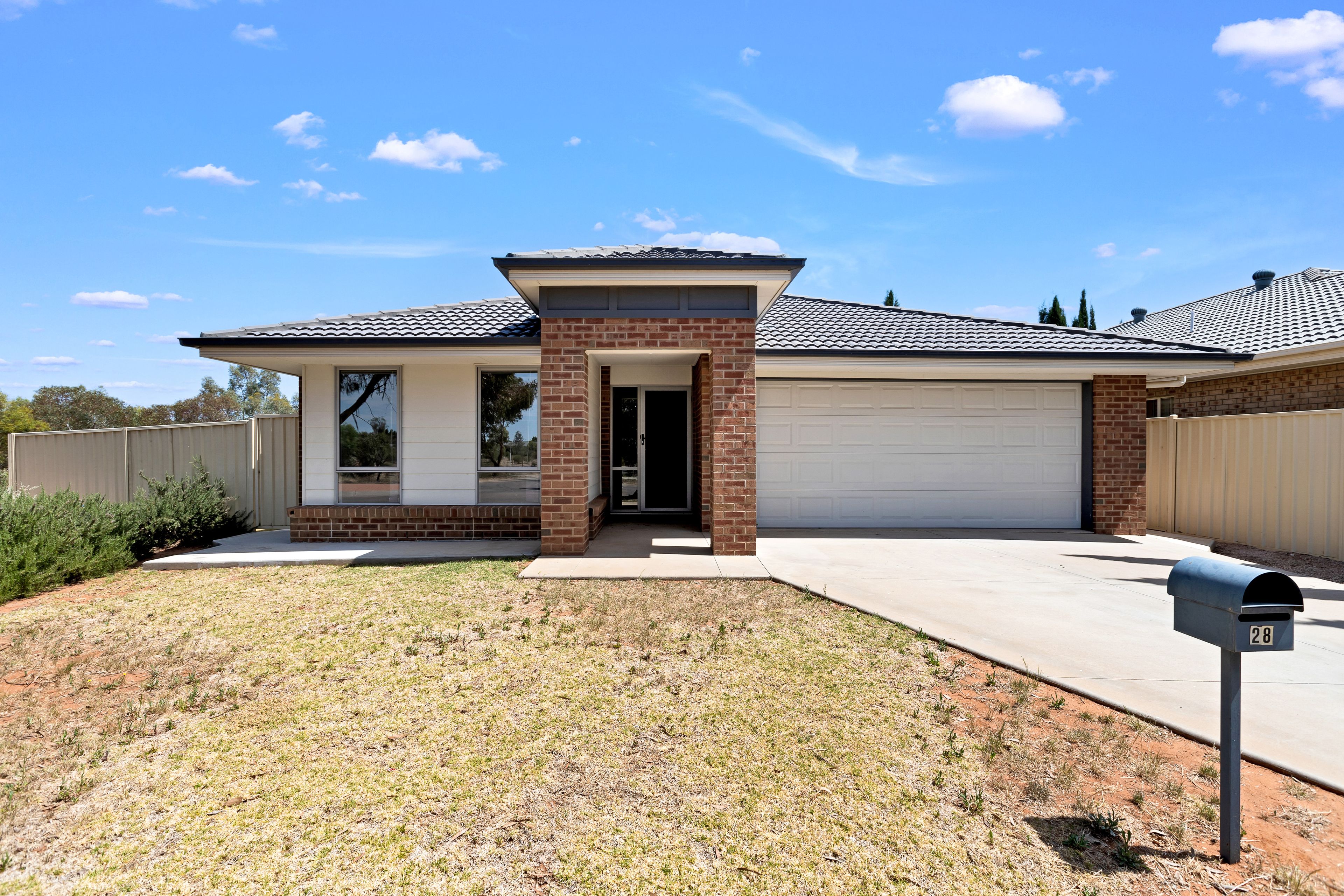 28 Phillippa Crescent, Mildura, VIC 3500