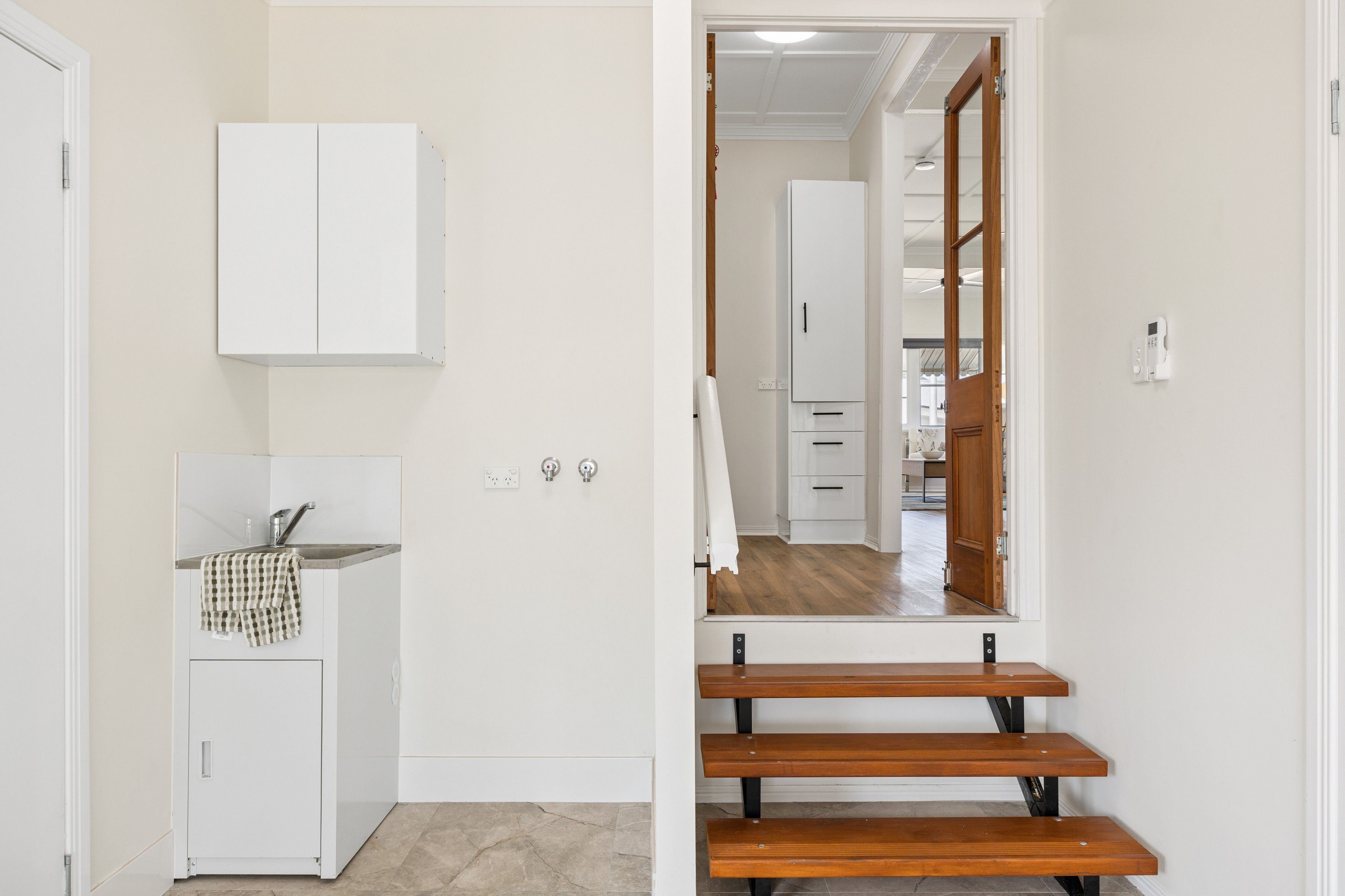 206 Brighton Terrace — photo 11 of 18