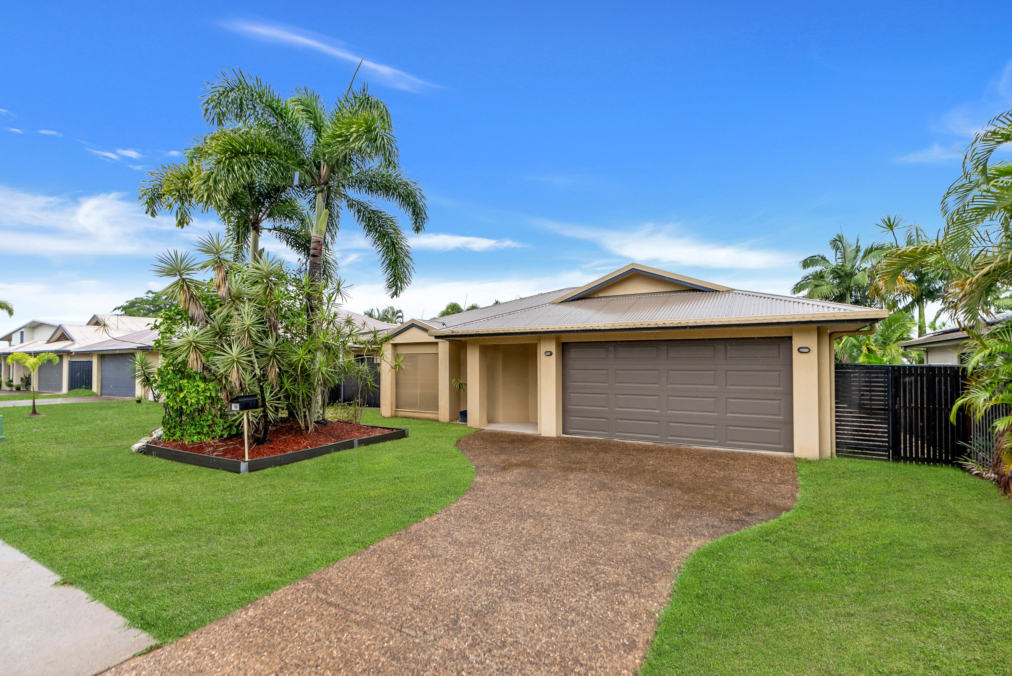 10 Brose Street, White Rock, QLD 4868