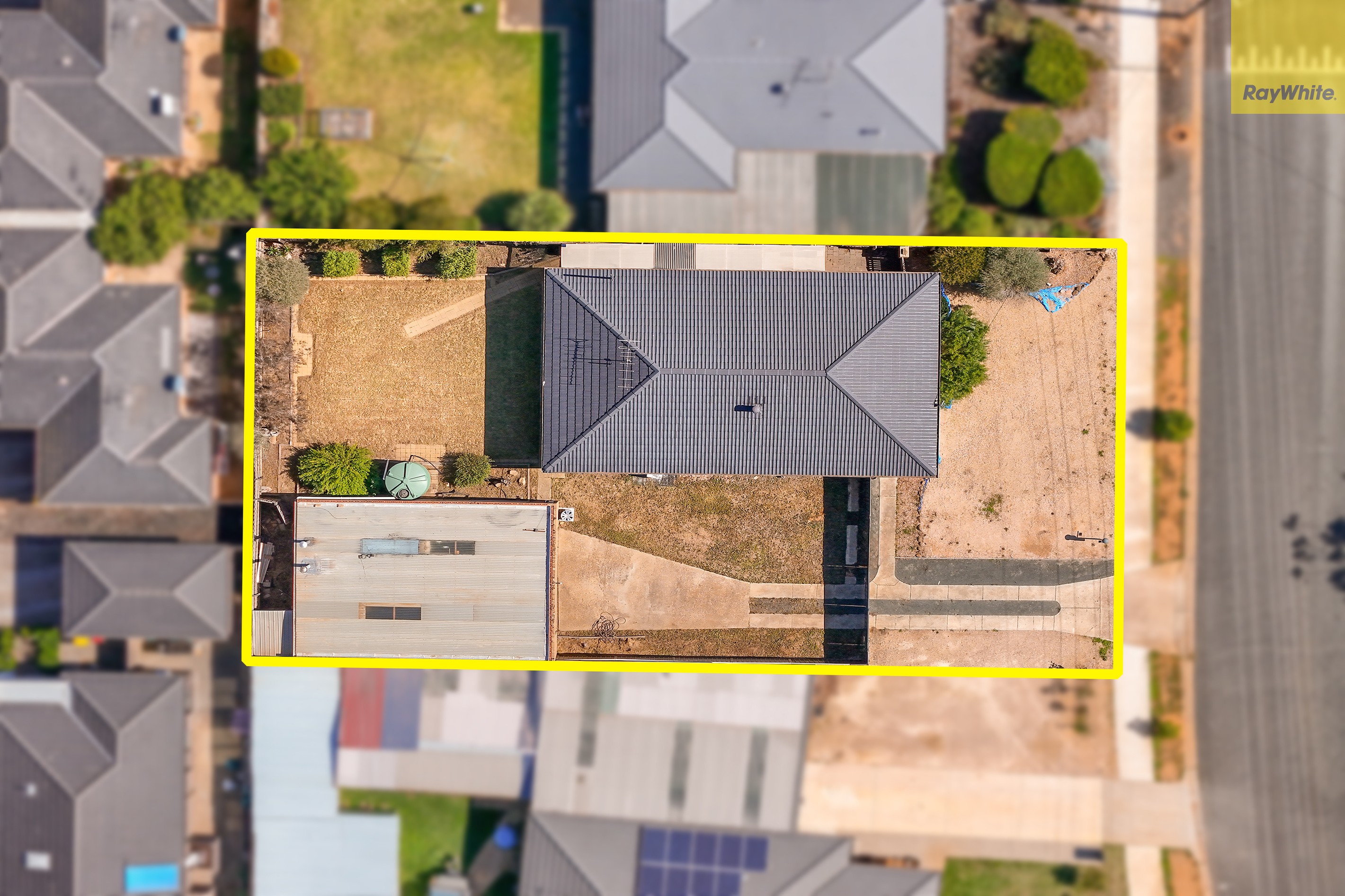 13 Jonathan Drive, Darley, VIC 3340