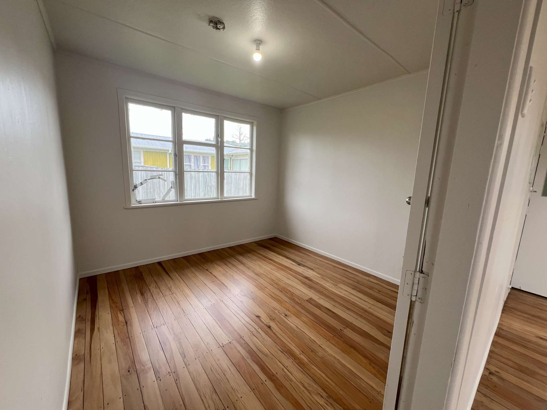 43 Mason Avenue photo 10