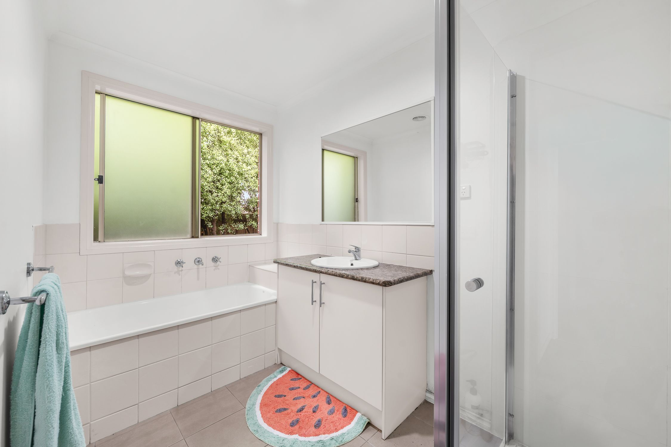 14 Sandalwood Drive — photo 7 of 10