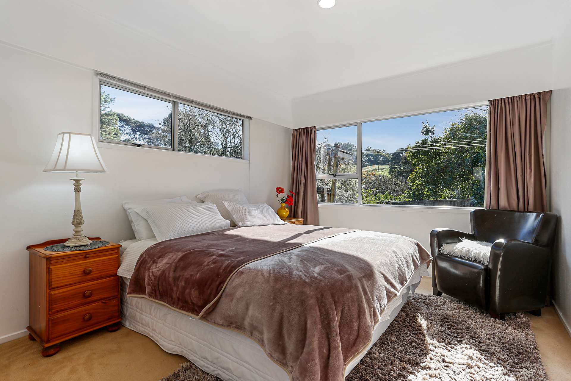 88 Waitakere Road photo 6