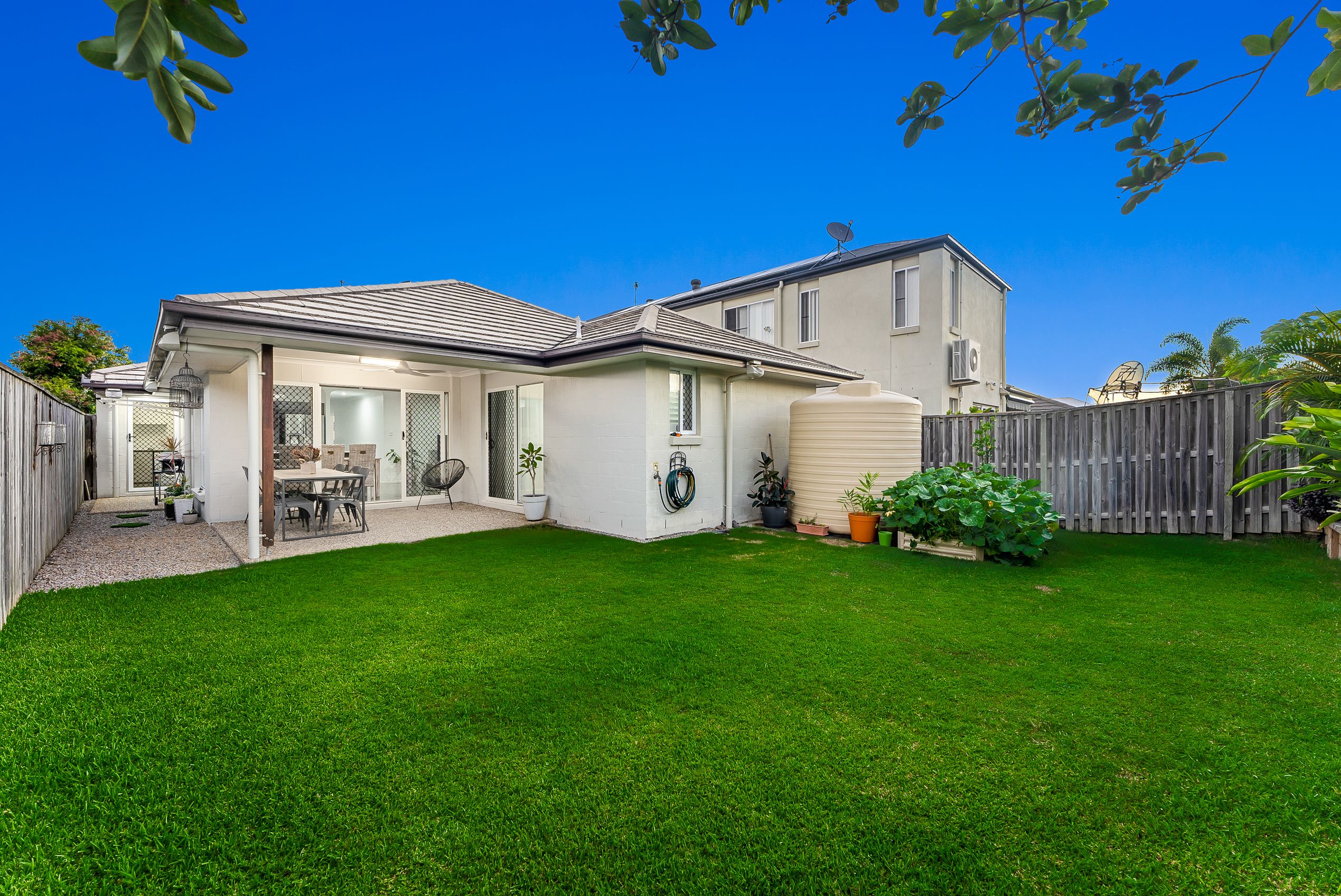 21 Riviera Crescent, North Lakes, QLD 4509