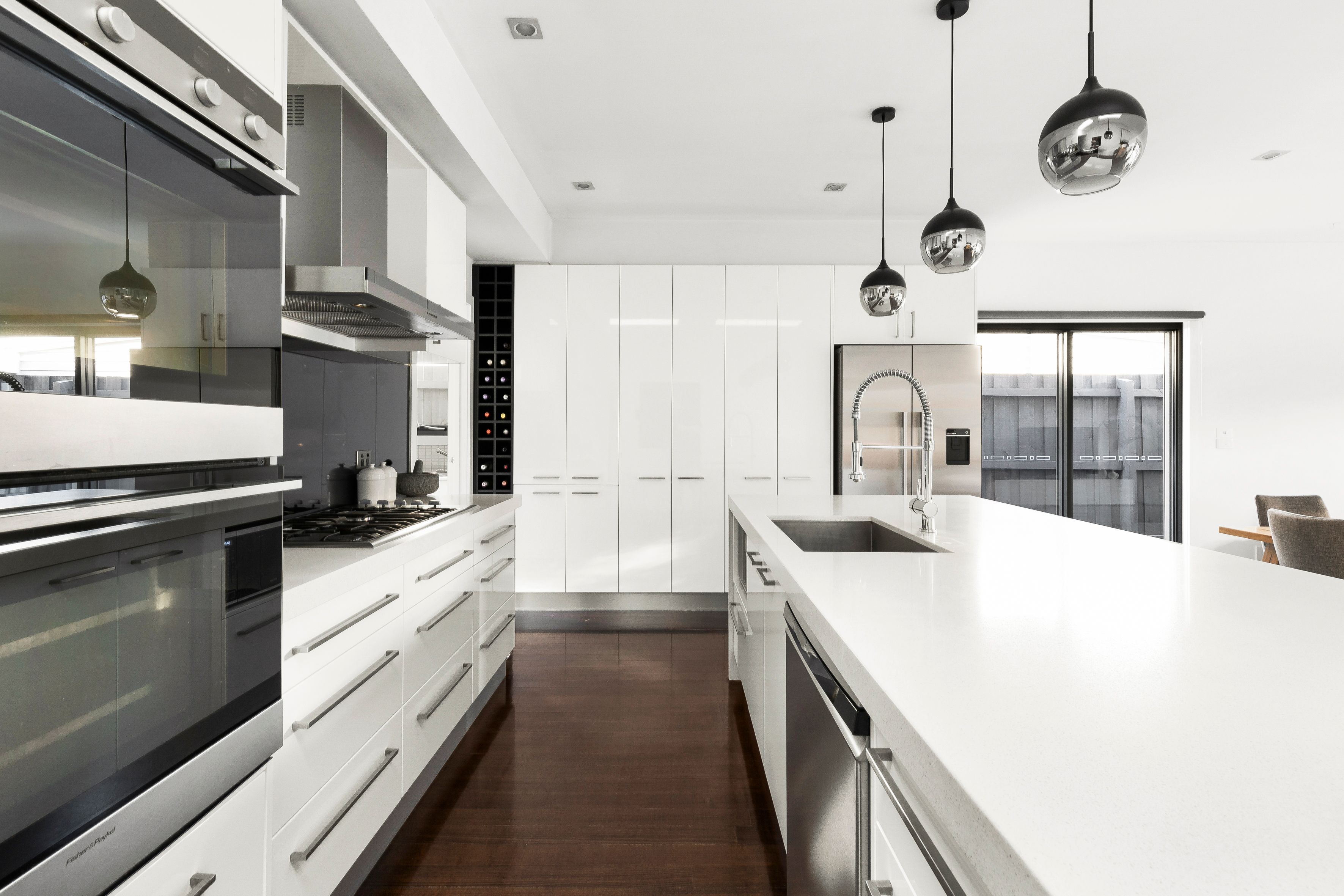 77 Donne Street — photo 4 of 16